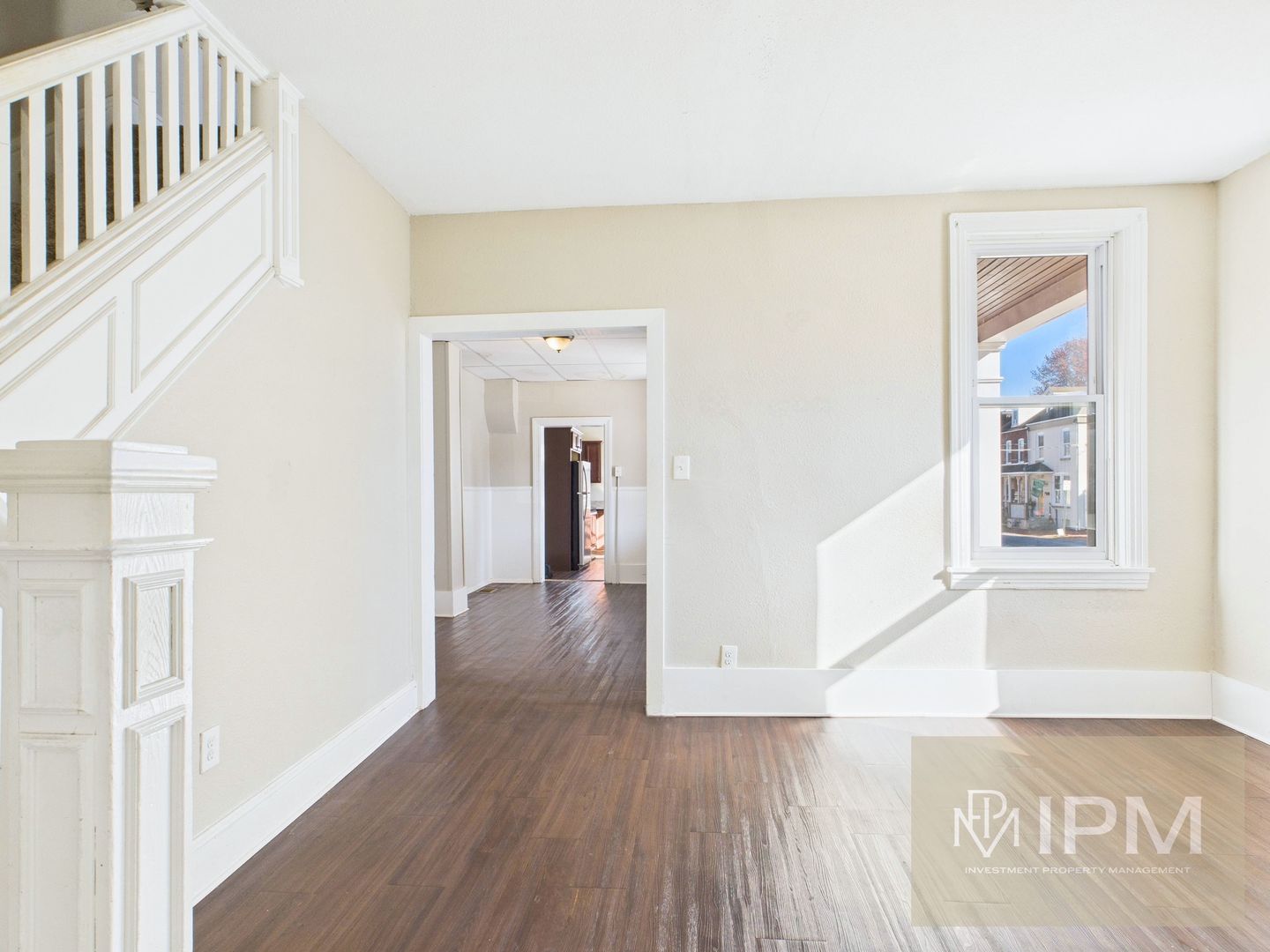 Columbia House: 155 South 8th Street