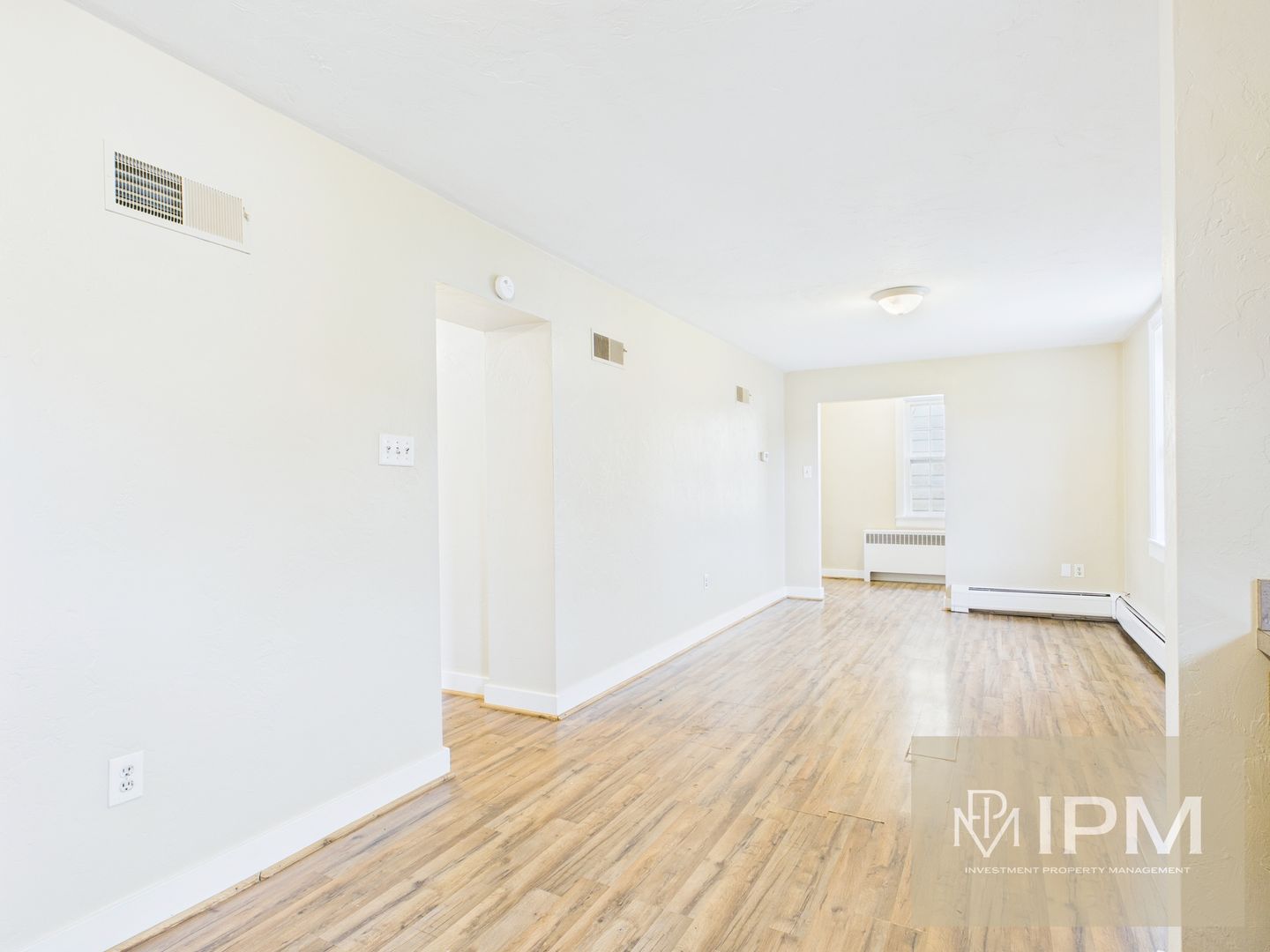 Mount Wolf Apartment: 44 N Main St