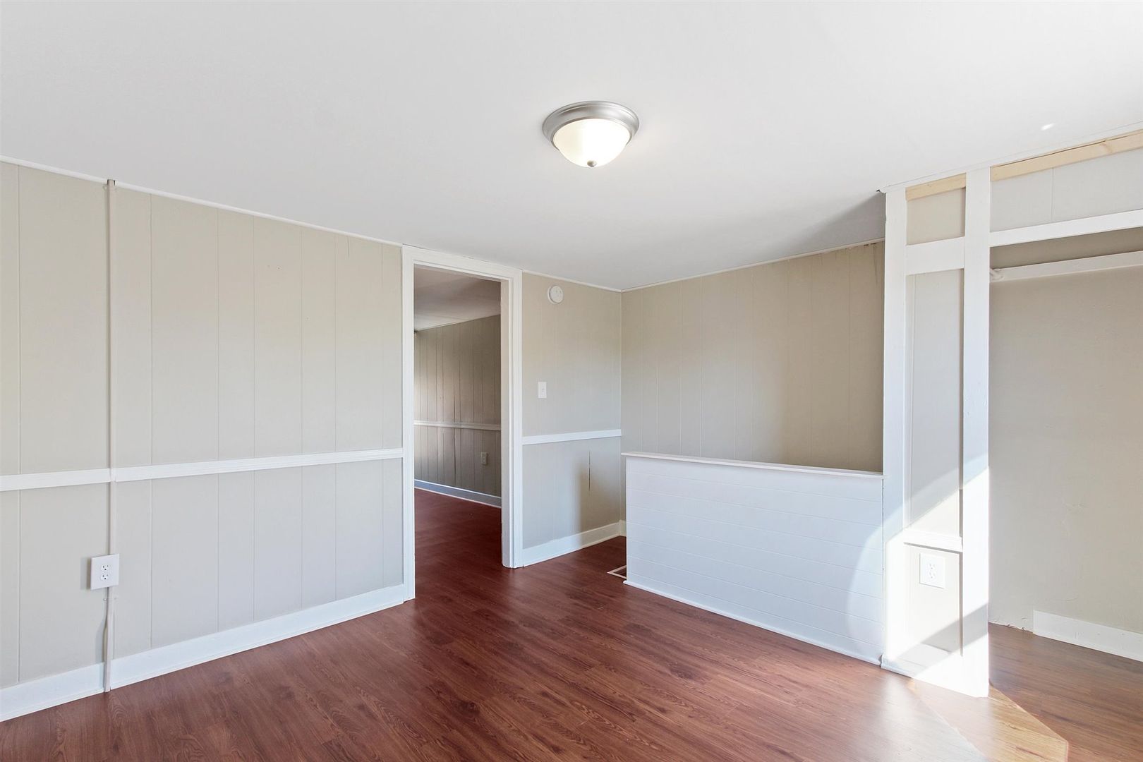 York House: 588 Company Street