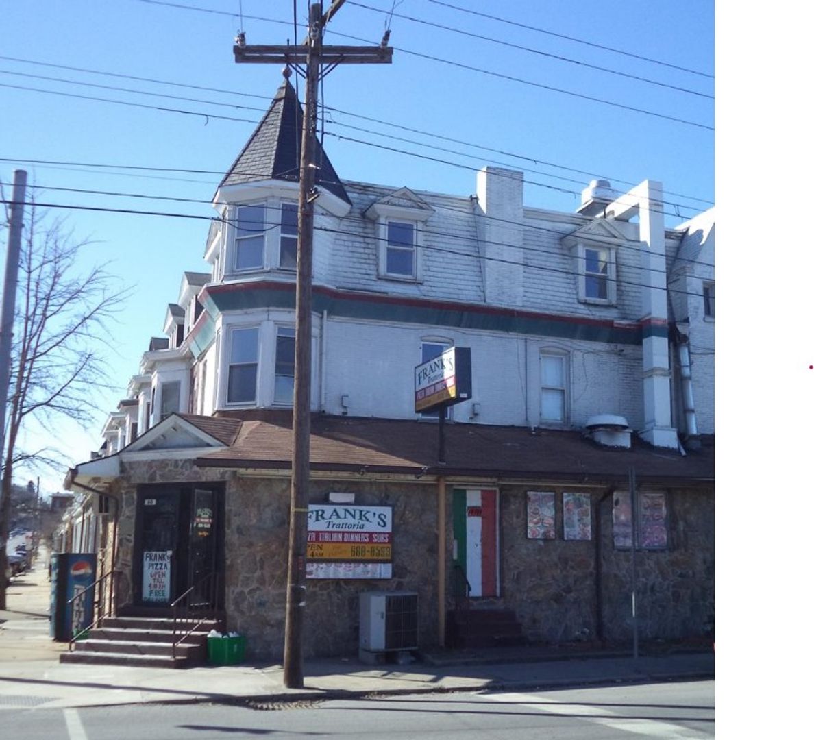 York Apartment: 1001 W Princess St