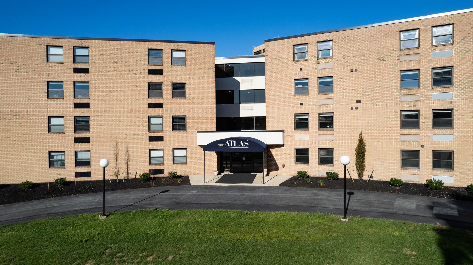 Camp Hill Apartment: 210 Senate Ave
