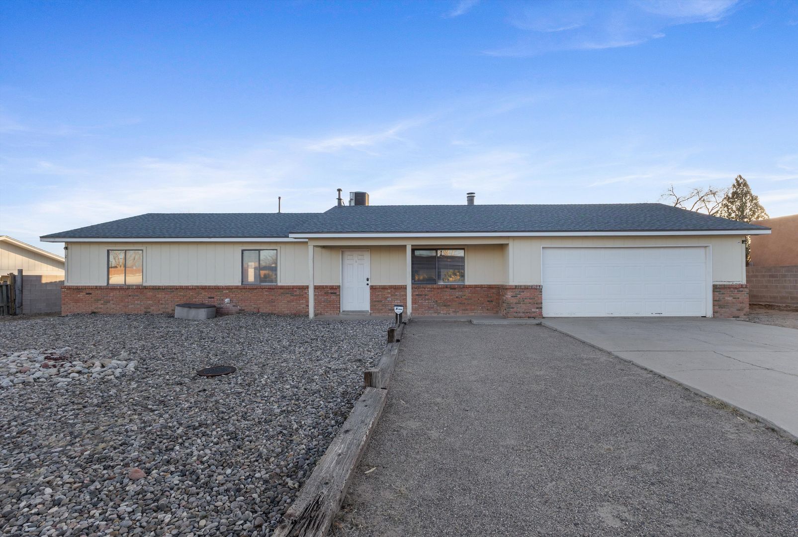 Rio Rancho House: 2104 Virgin Wood Rd SE