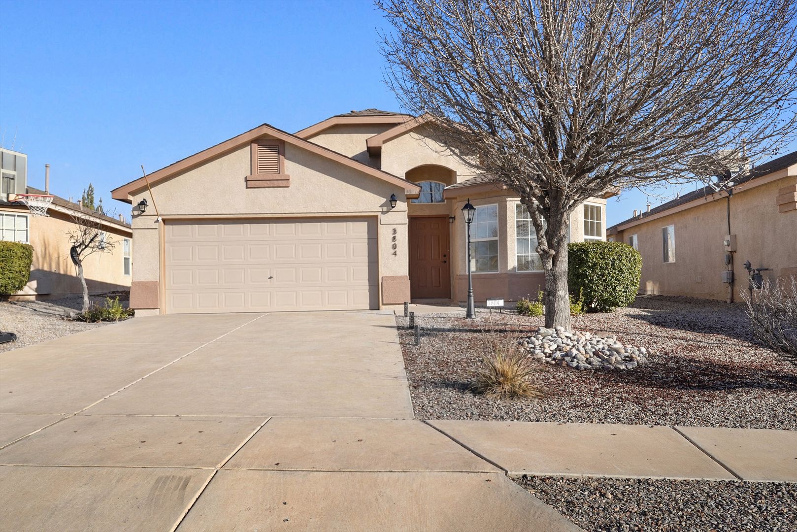 Rio Ranch House: 3804 Wayne Rd NE