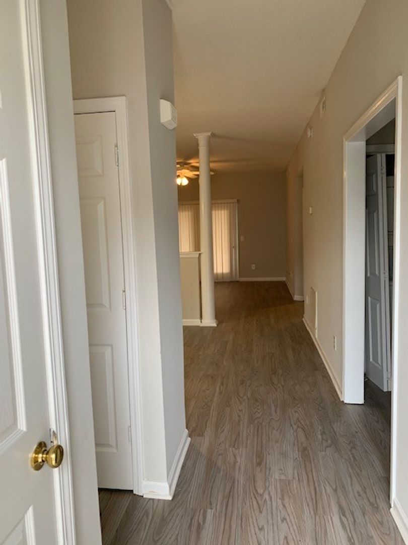 Wilmington Apartment: 4631 McClelland Drive