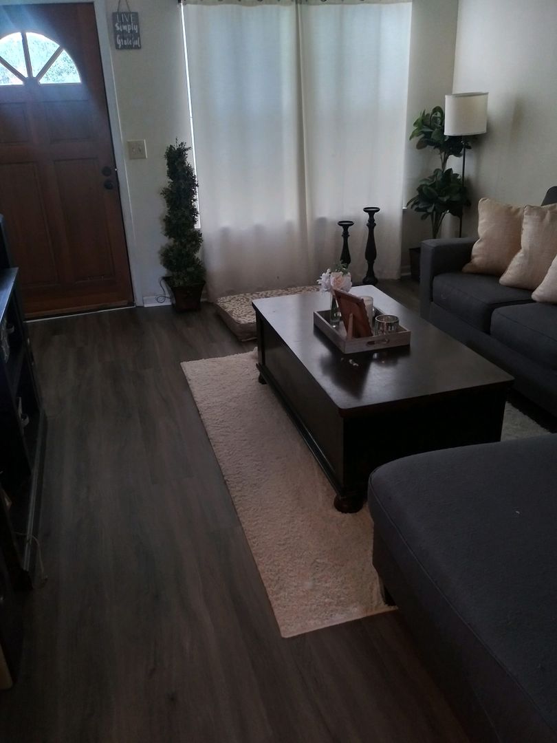 Wilmington House: 4715 Triplett Way