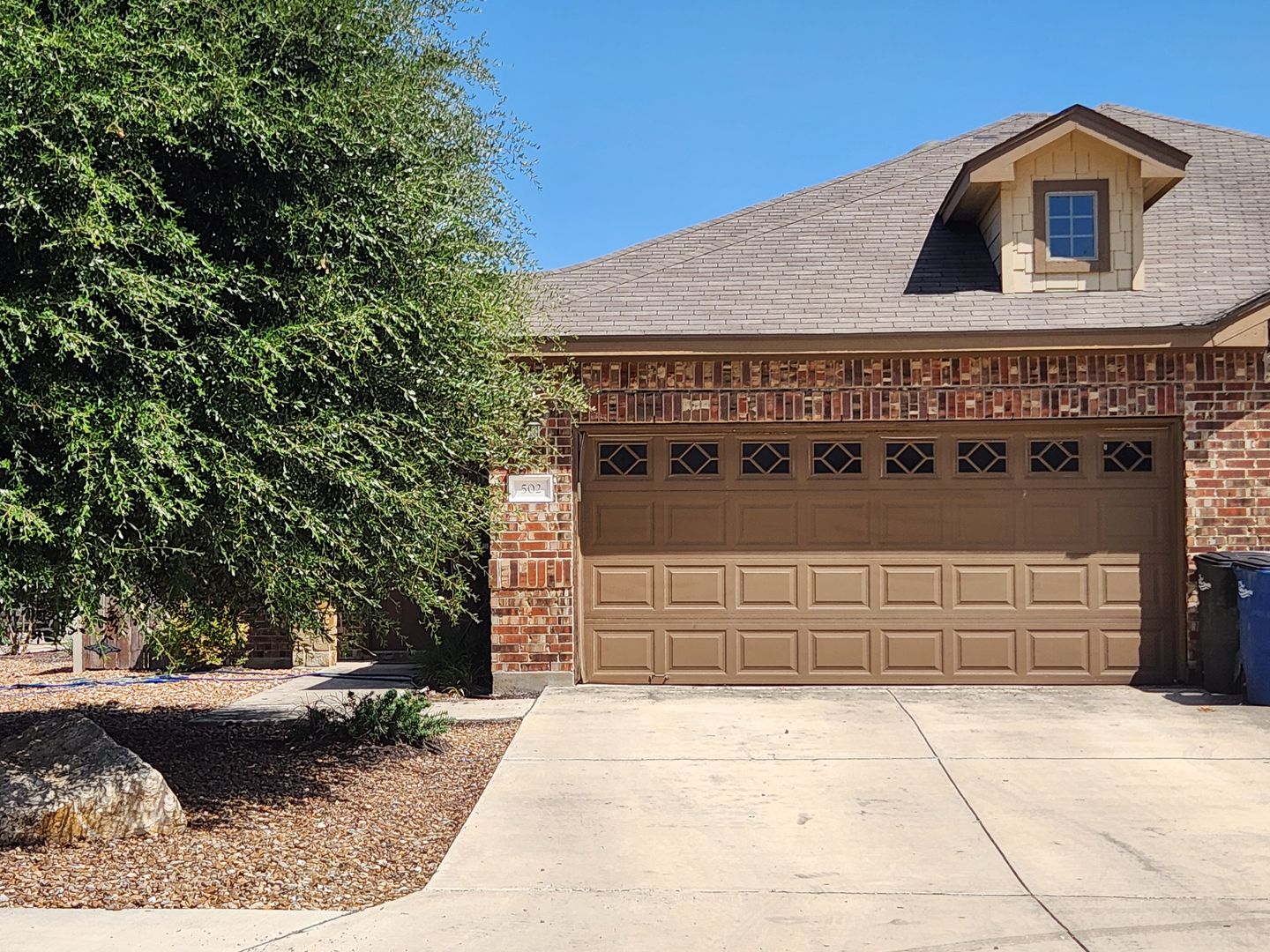 New Braunfels House: 502 Creekside Circle