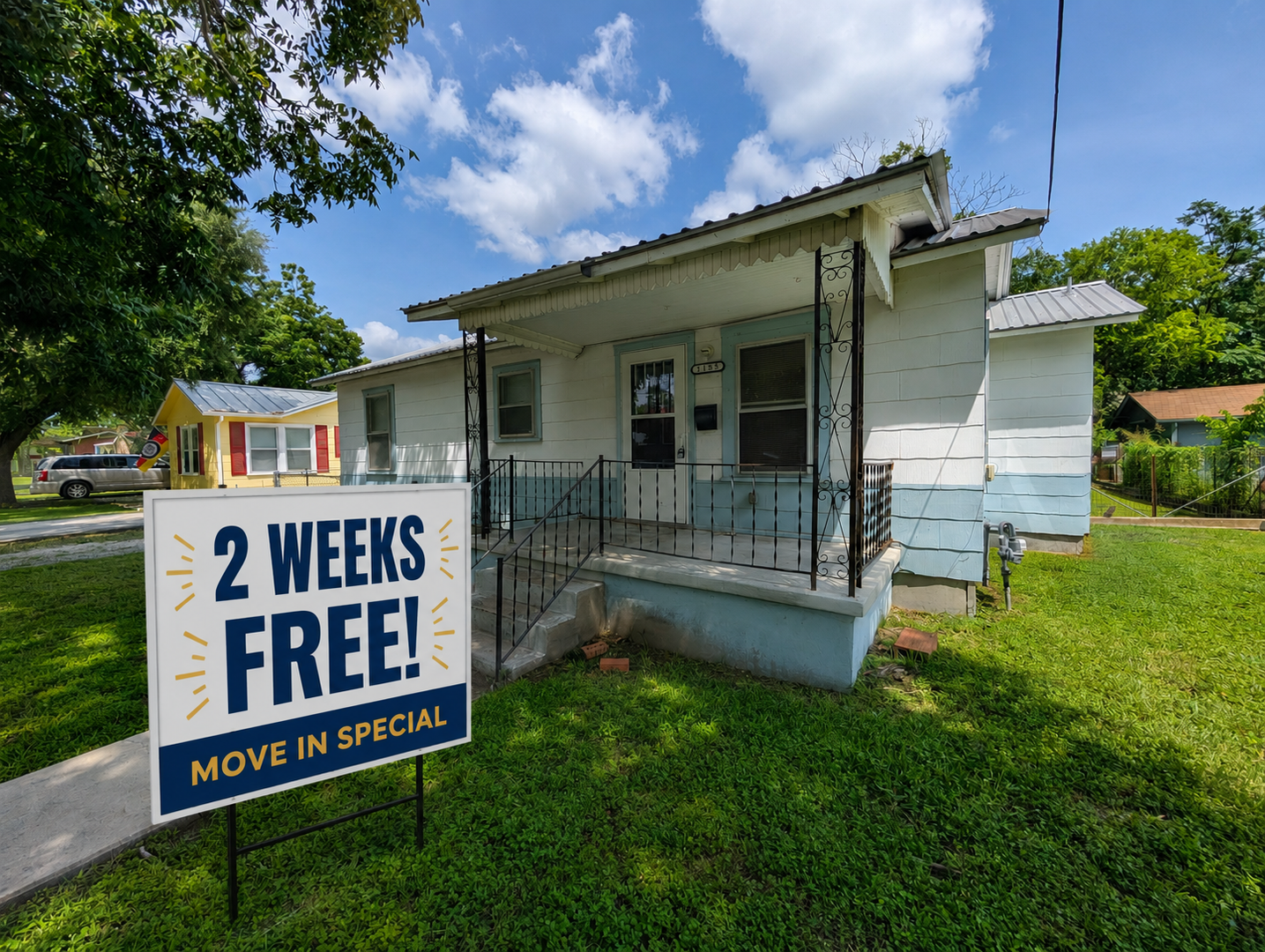 New Braunfels House: 1185 W Mill St