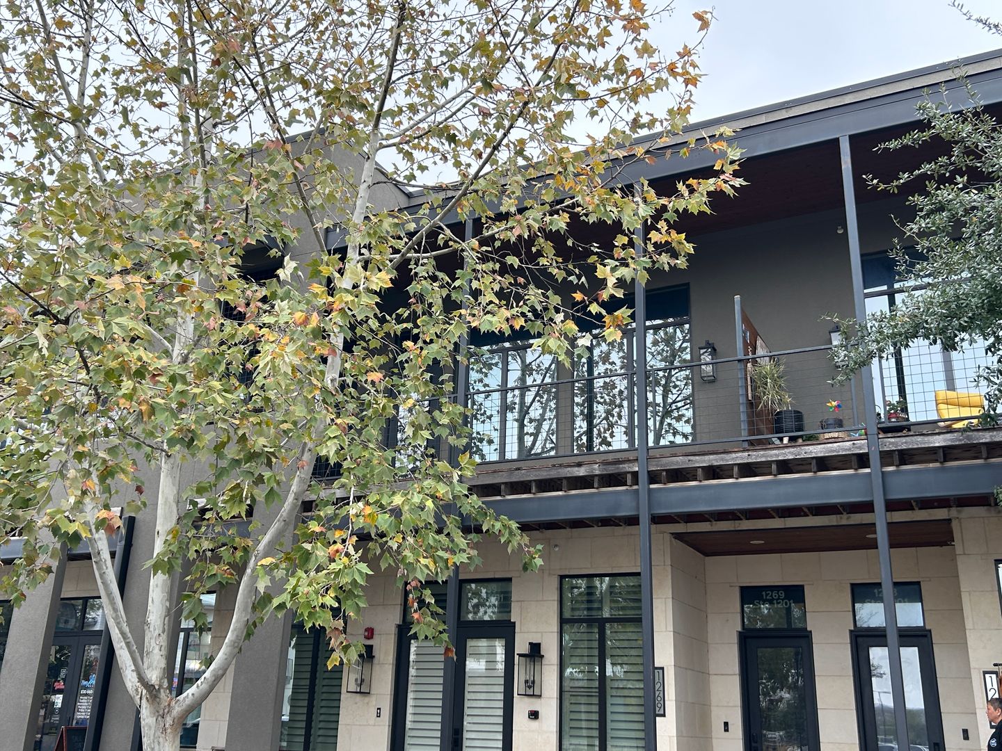 New Braunfels House: 1269 N Academy #1201