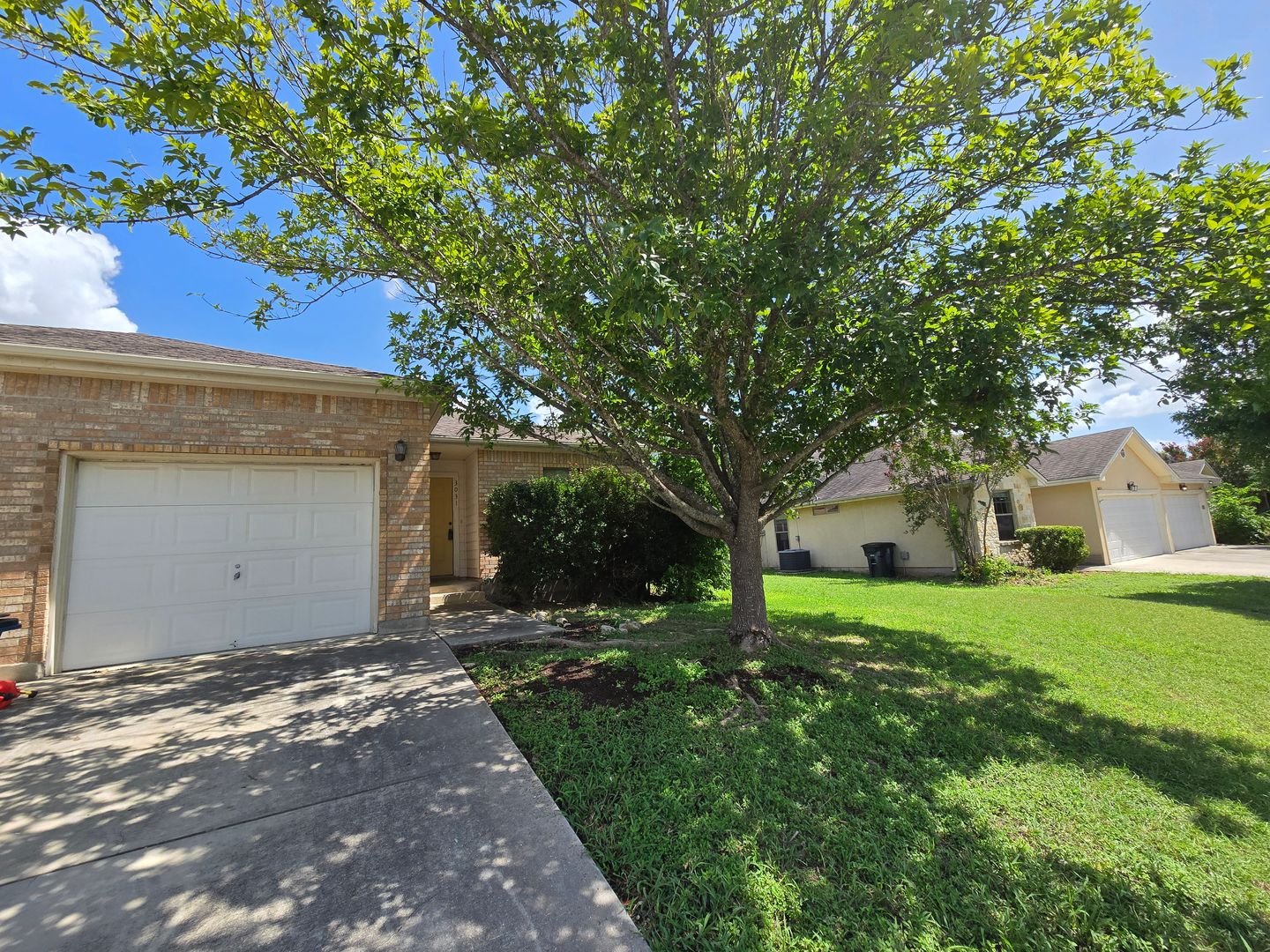 New Braunfels House: 3031 Pine Valley