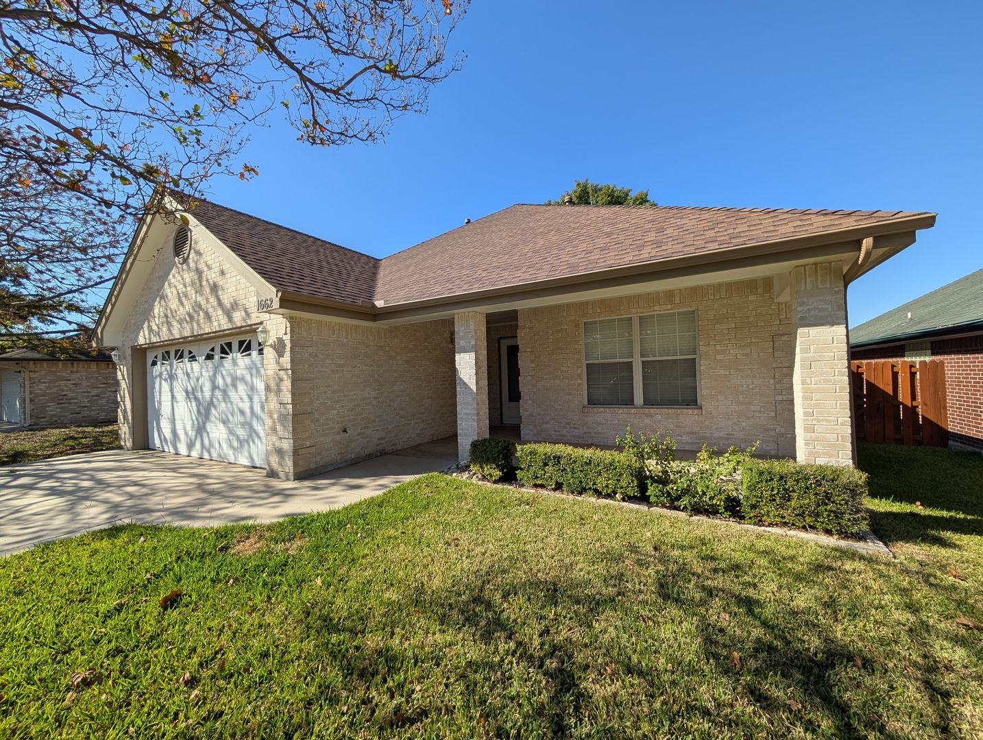 New Braunfels House: 1662 Lantana Circle