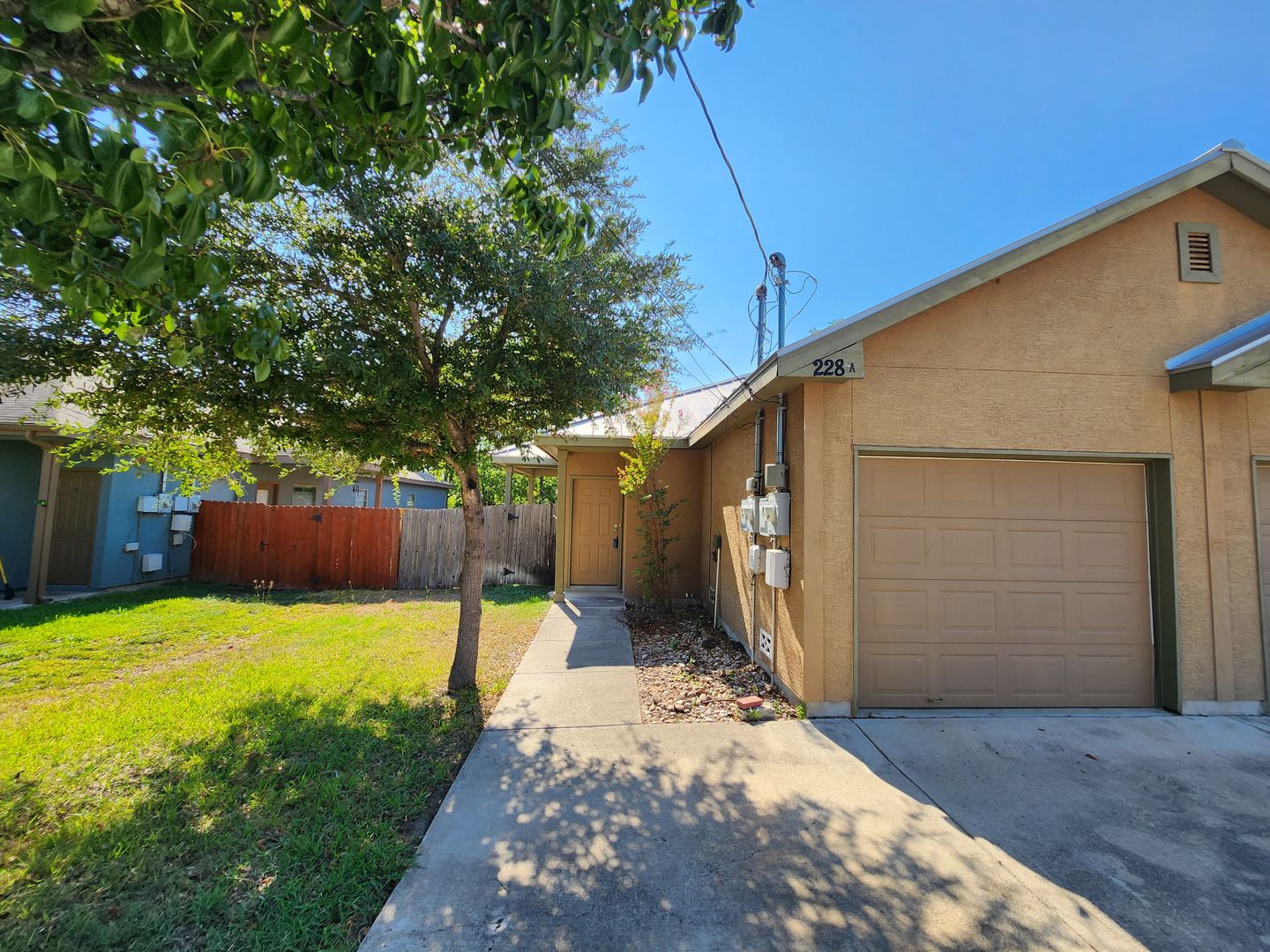 New Braunfels House: 228-A Anne Louise