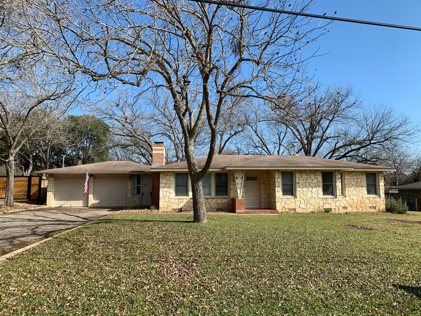 New Braunfels House: 564 Laurel Lane