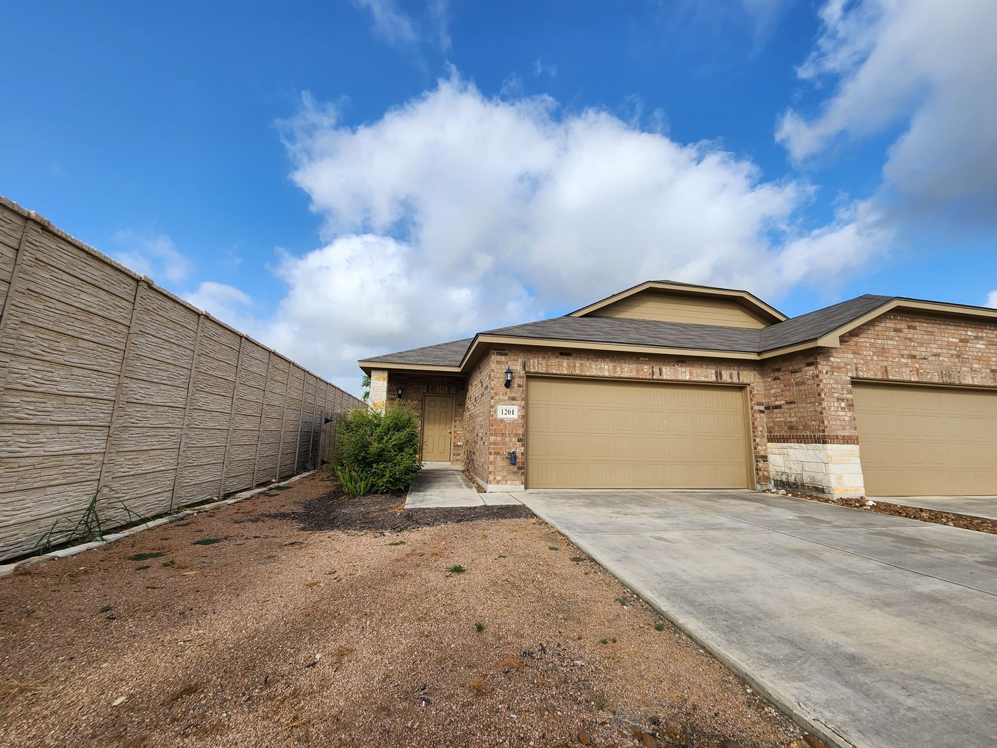 New Braunfels House: 1201 Old FM 306