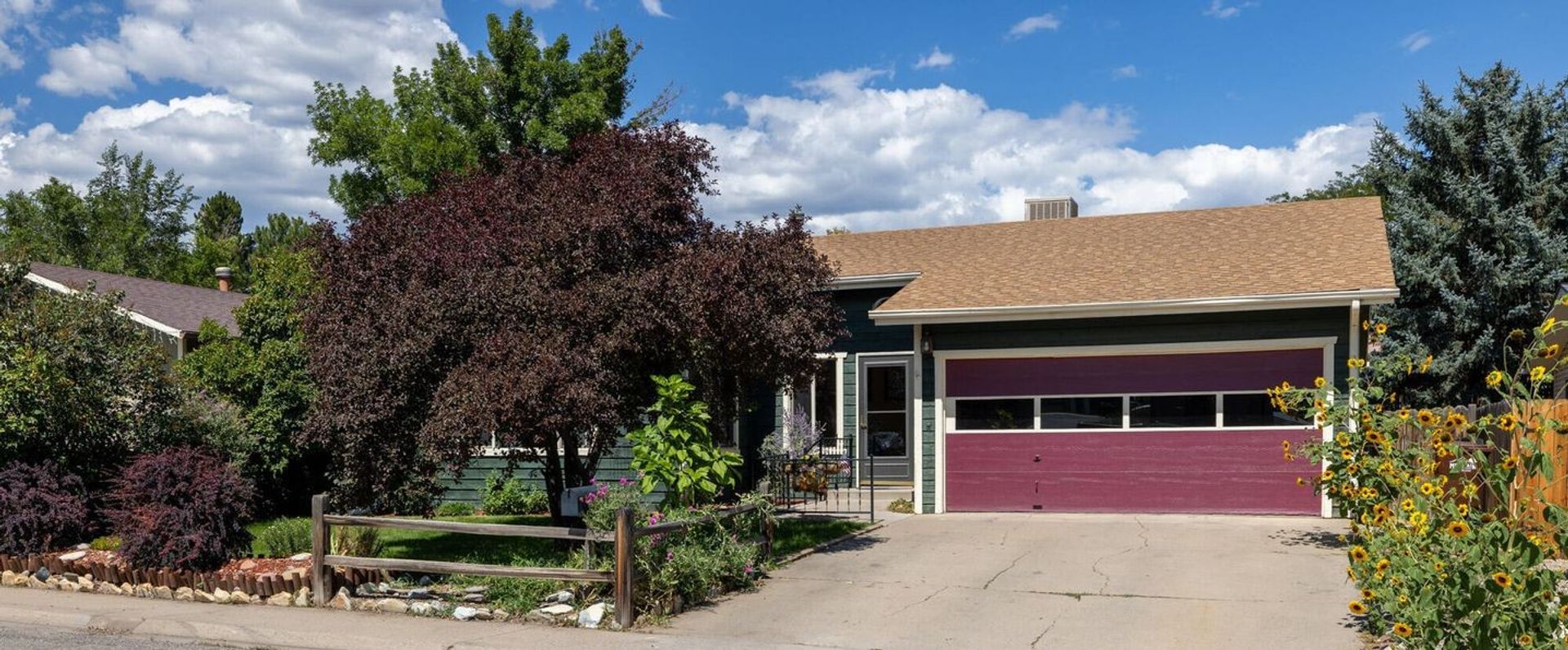 Rifle House: 720 E 5th St