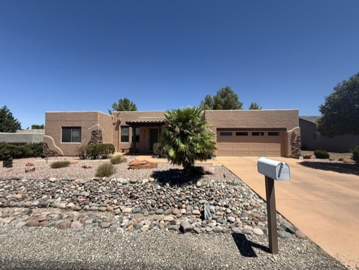 Cornville House: 4300 W. Hogan Dr. - Furnished Rental