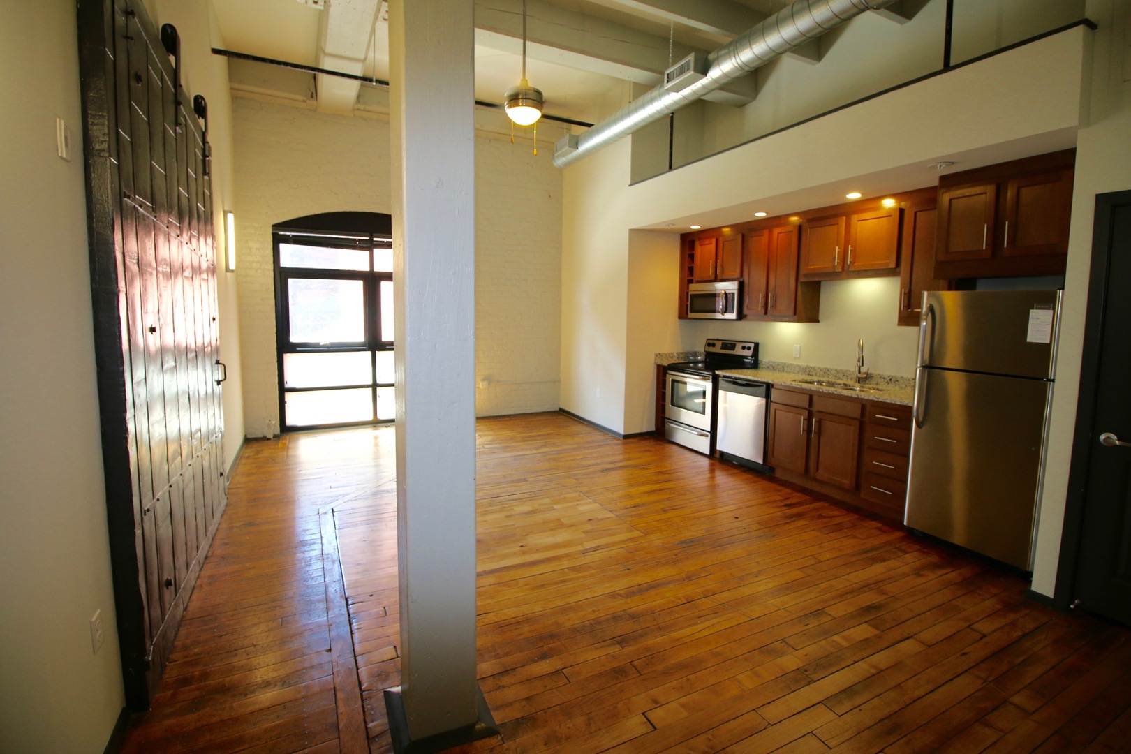 Richmond Apartment: 2323 East Main Street