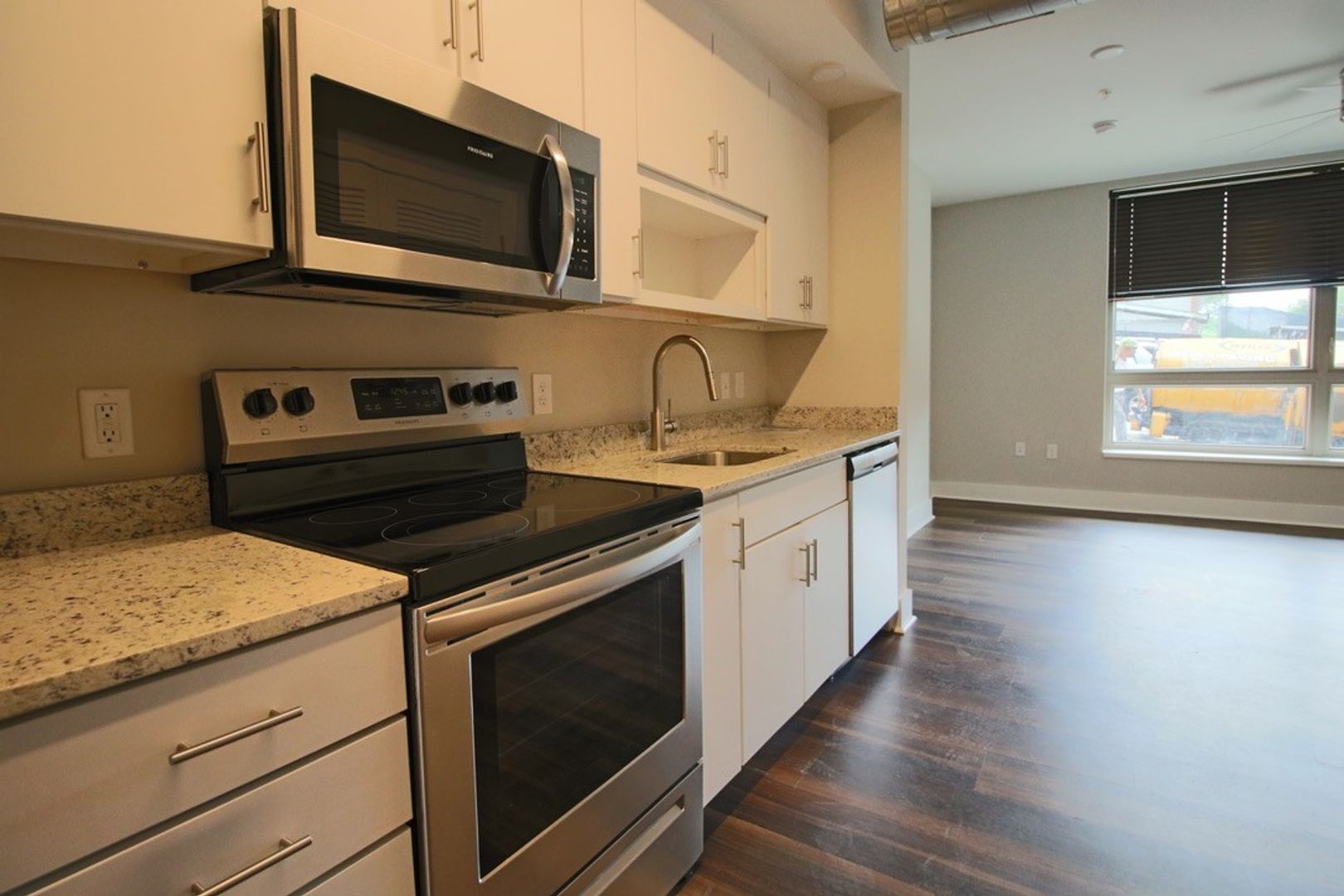 Richmond Apartment: 2525 E. Main Street