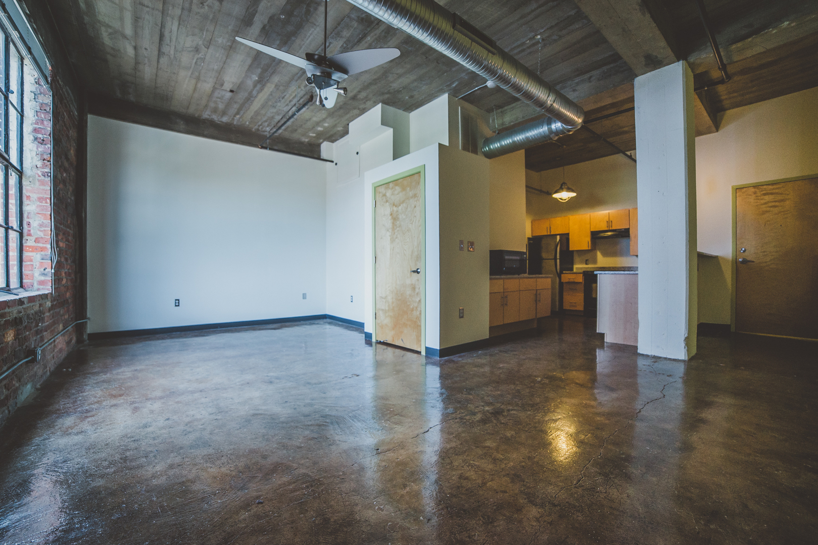 Richmond Apartment: 203 Hull Street