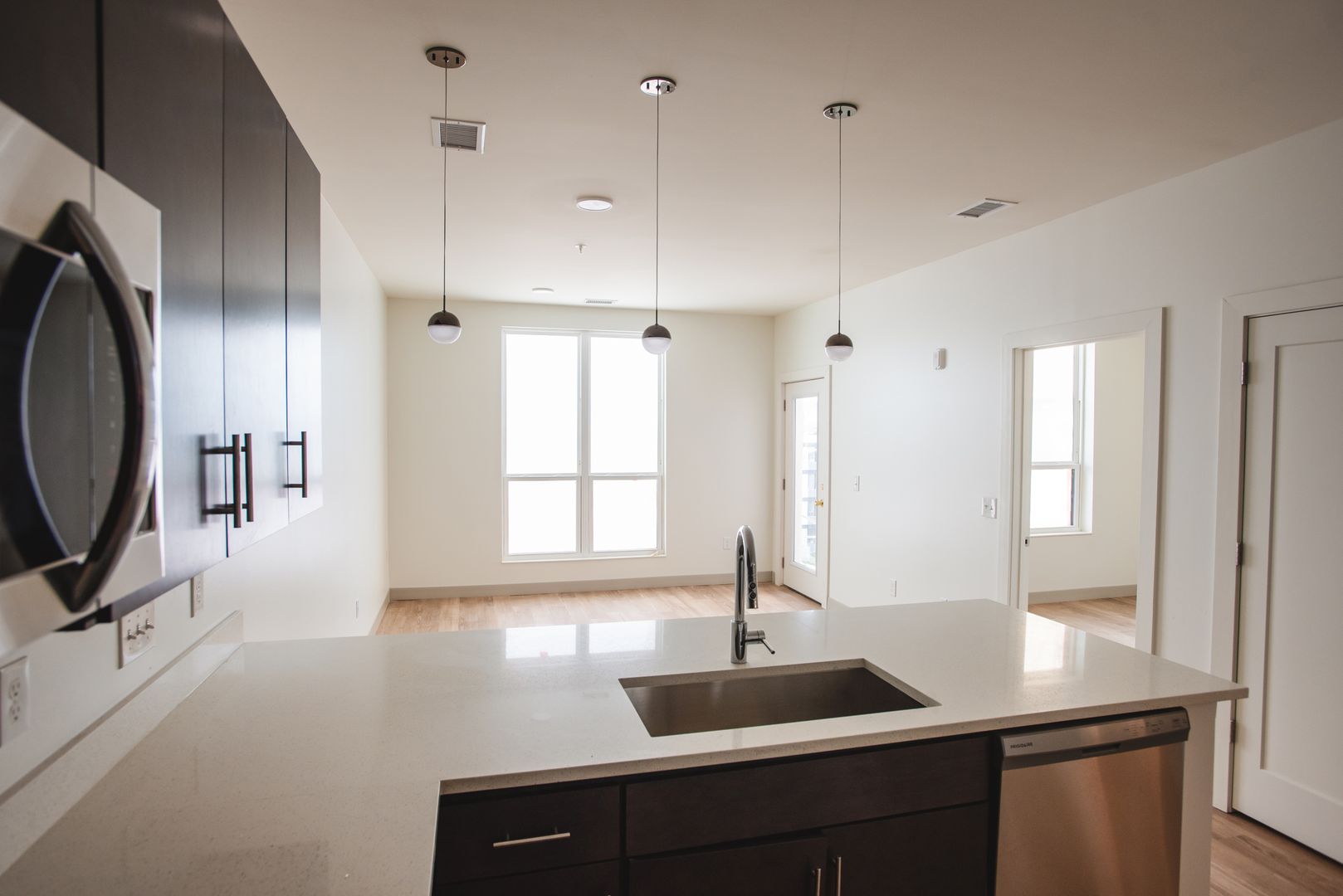 Richmond Apartment: 512 Hull Street