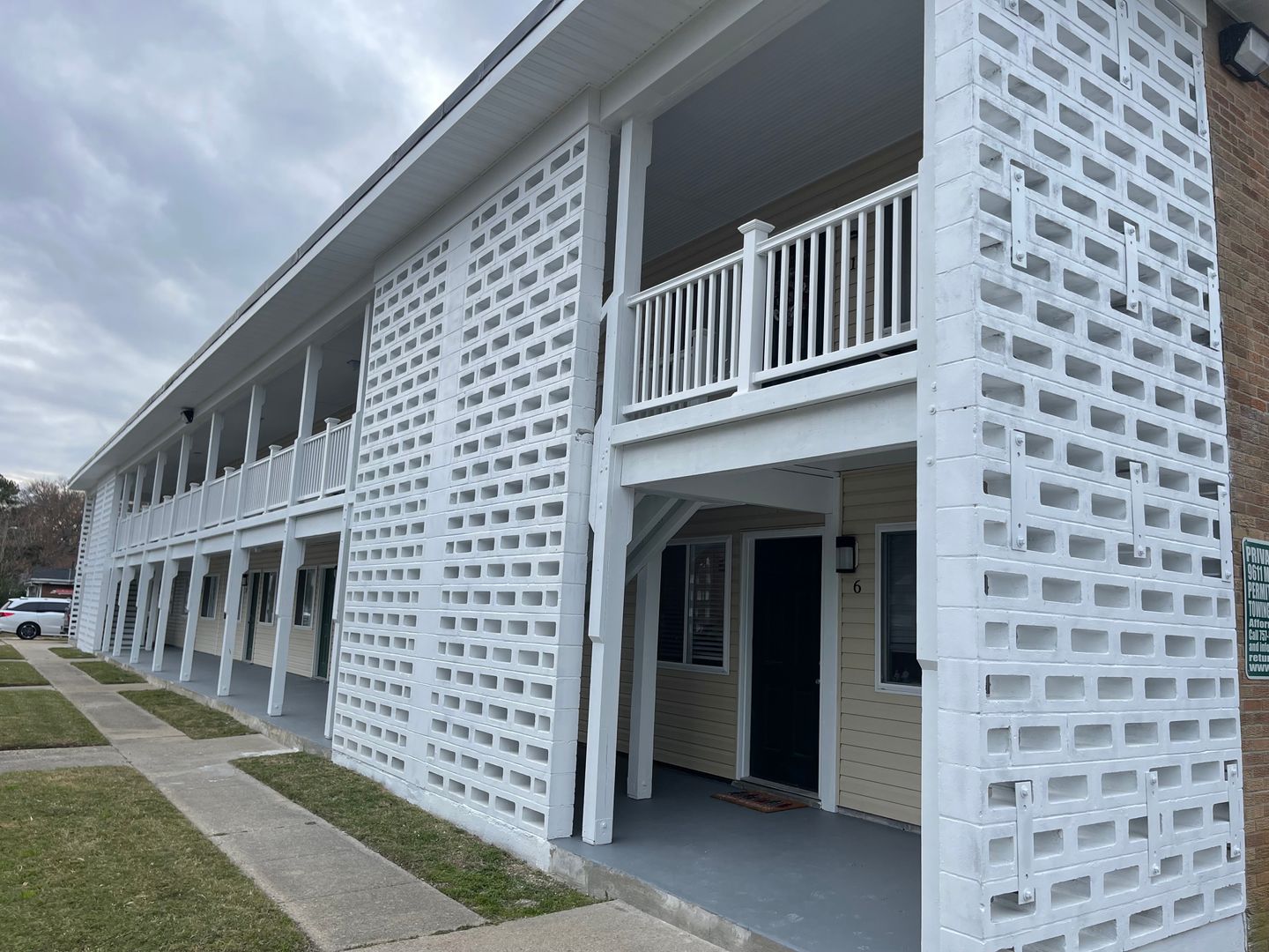 Norfolk Apartment: 9611 Morwin Street