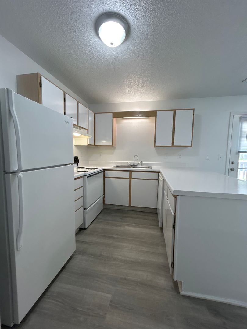 Asheboro Apartment: 1901 North Fayetteville Street