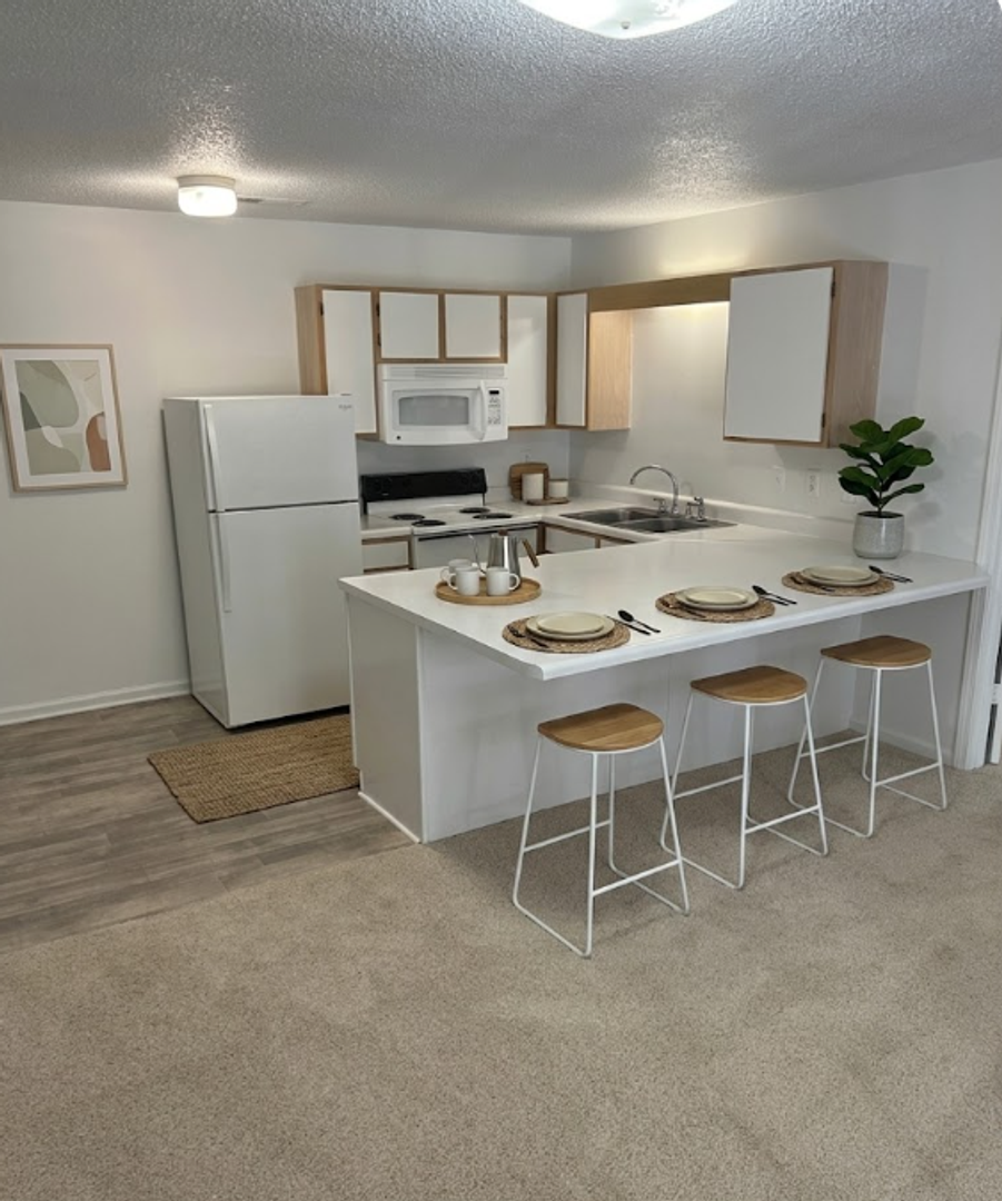 Asheboro Apartment: 1901 North Fayetteville Street