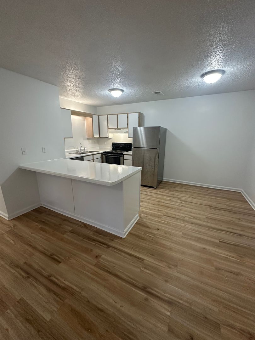 Asheboro Apartment: 1901 North Fayetteville Street