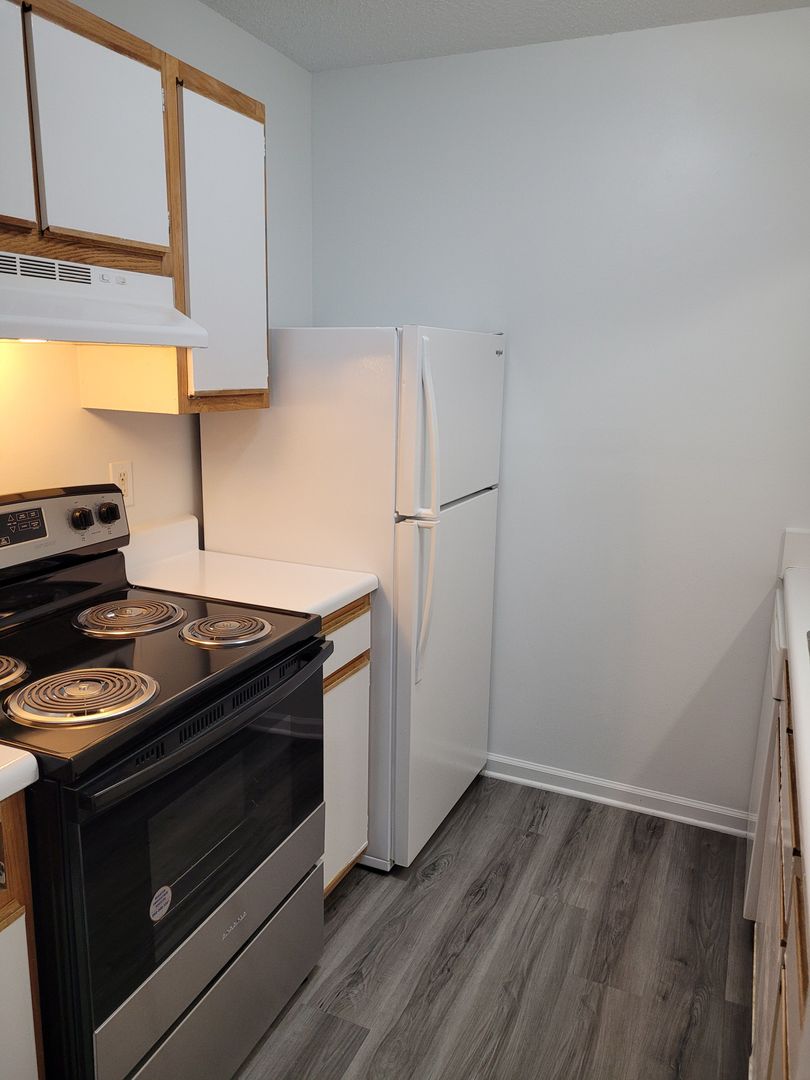 Asheboro Apartment: 1901 North Fayetteville Street