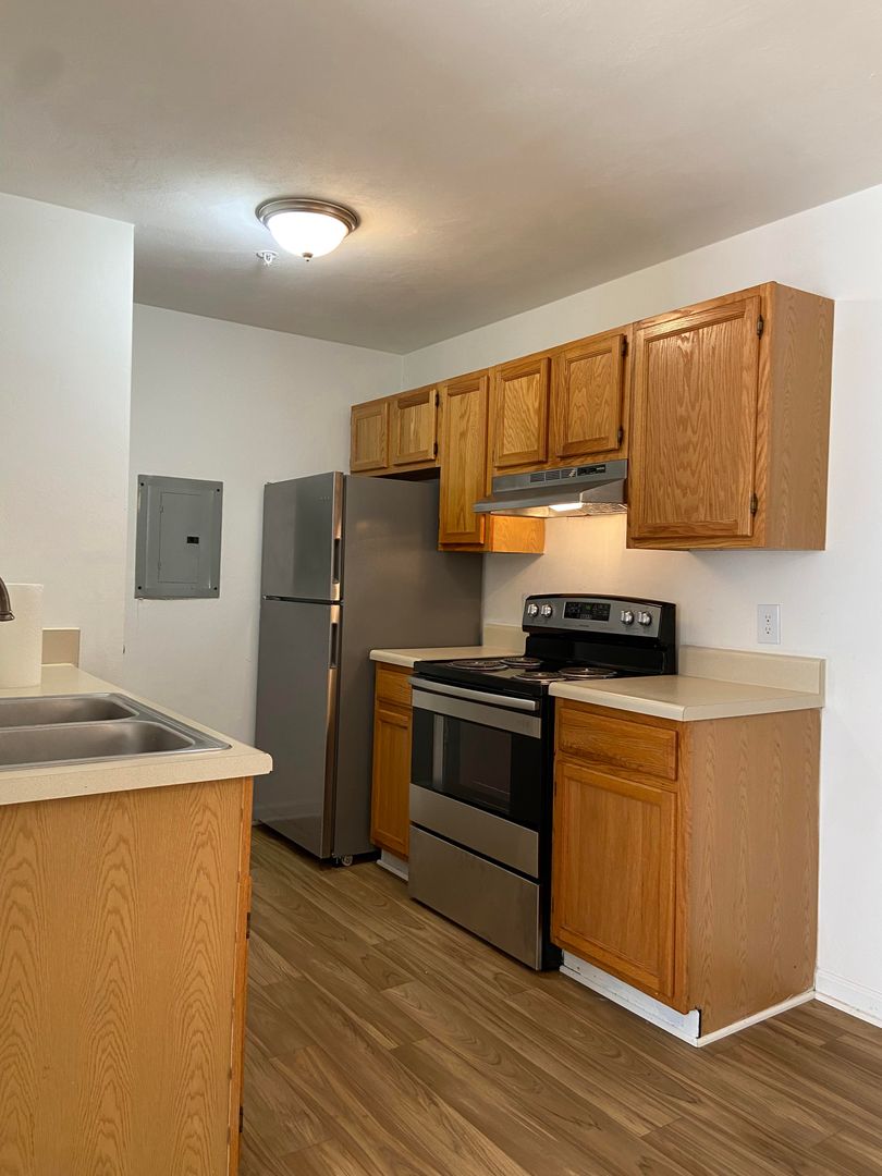 Chesapeake Apartment: 420 Acorn Grove Lane