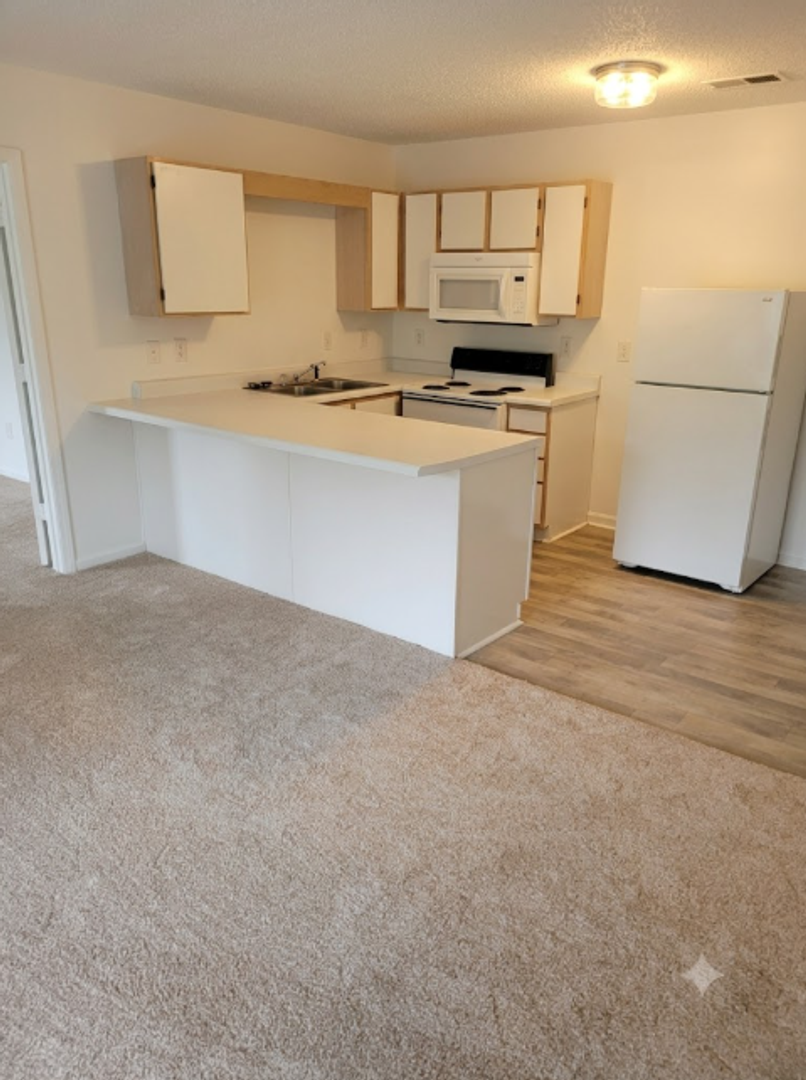Asheboro Apartment: 1901 North Fayetteville Street