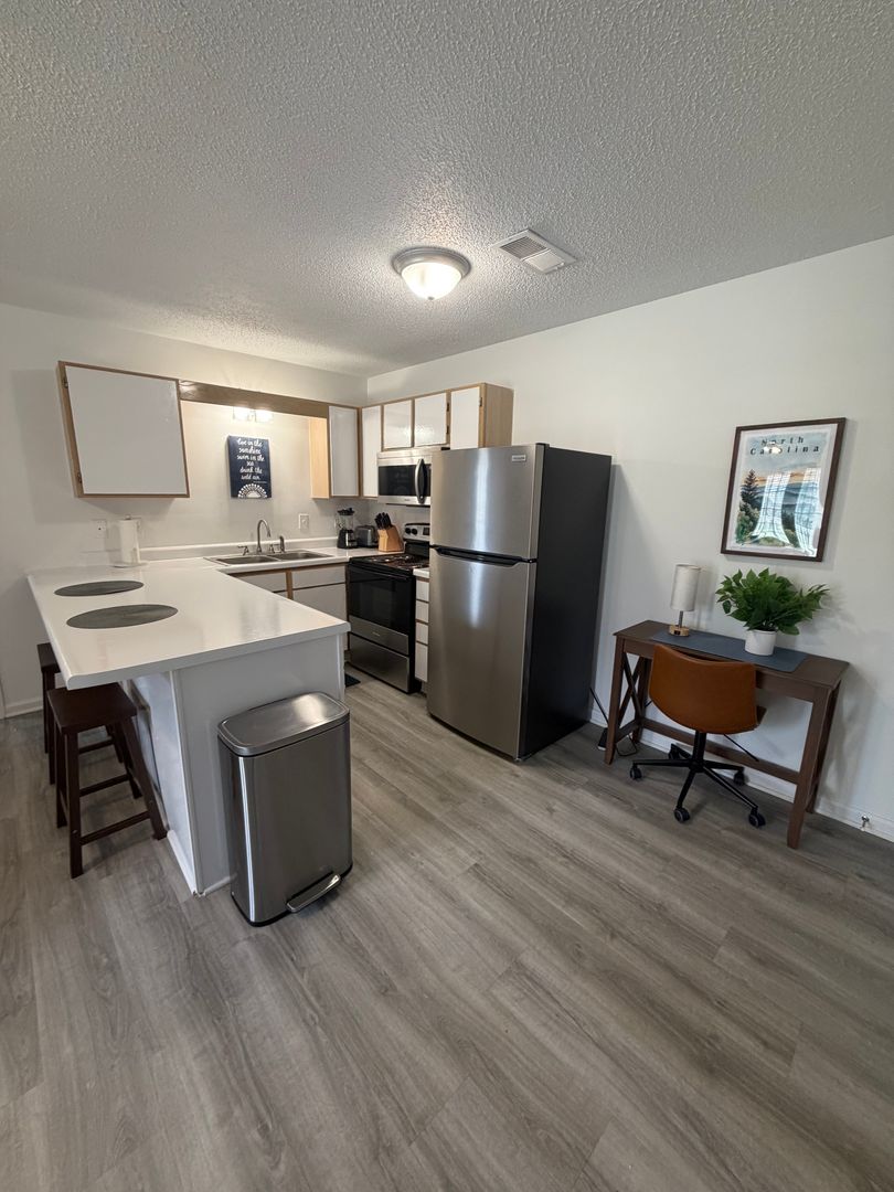 Asheboro Apartment: 1901 North Fayetteville Street