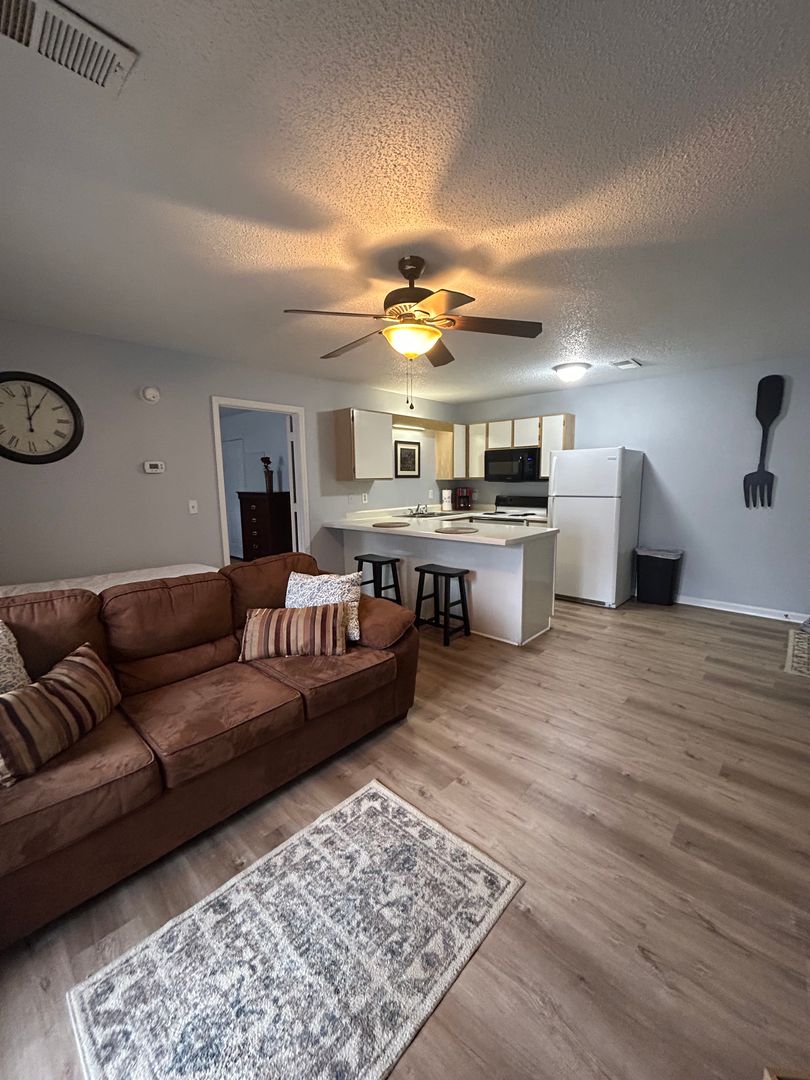 Asheboro Apartment: 1901 North Fayetteville Street