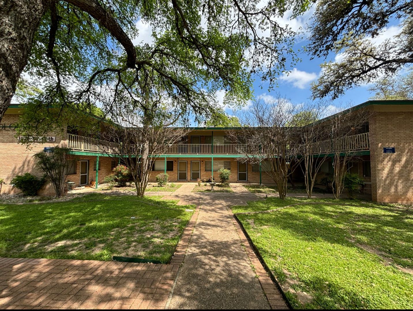 Austin Apartment: 1212 W. 13th St