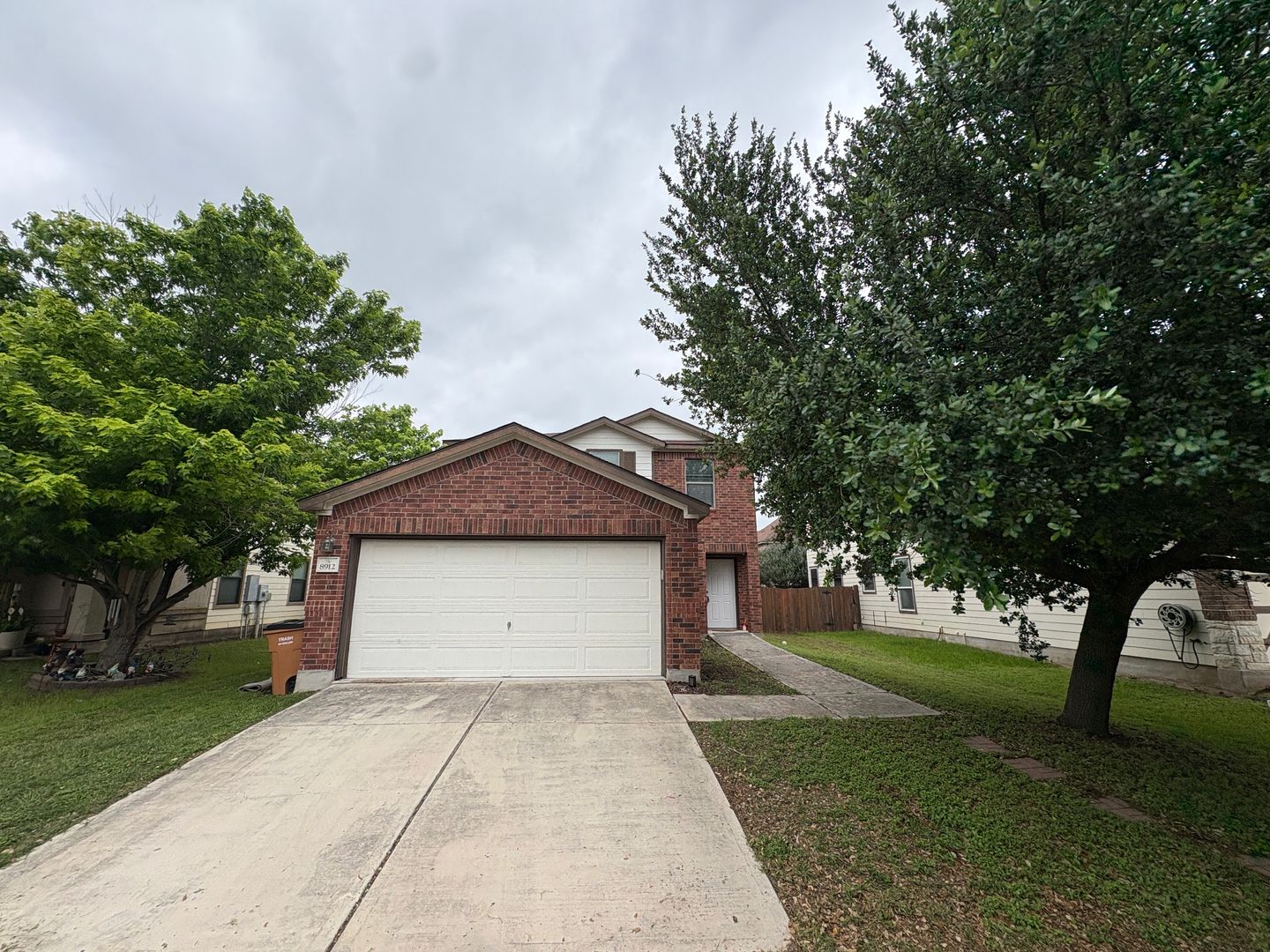 Austin House: 8912 Norwich Castle Dr