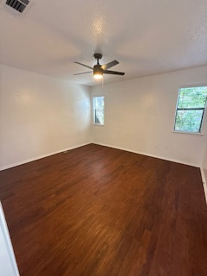Austin Apartment: 9600 Dalewood Dr
