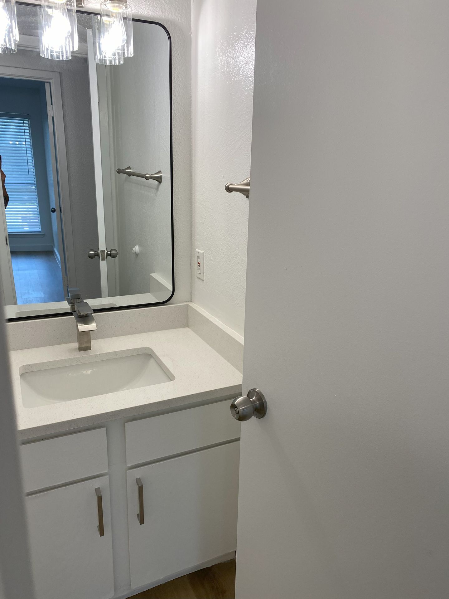St. Edwards Apartments 9 of 12