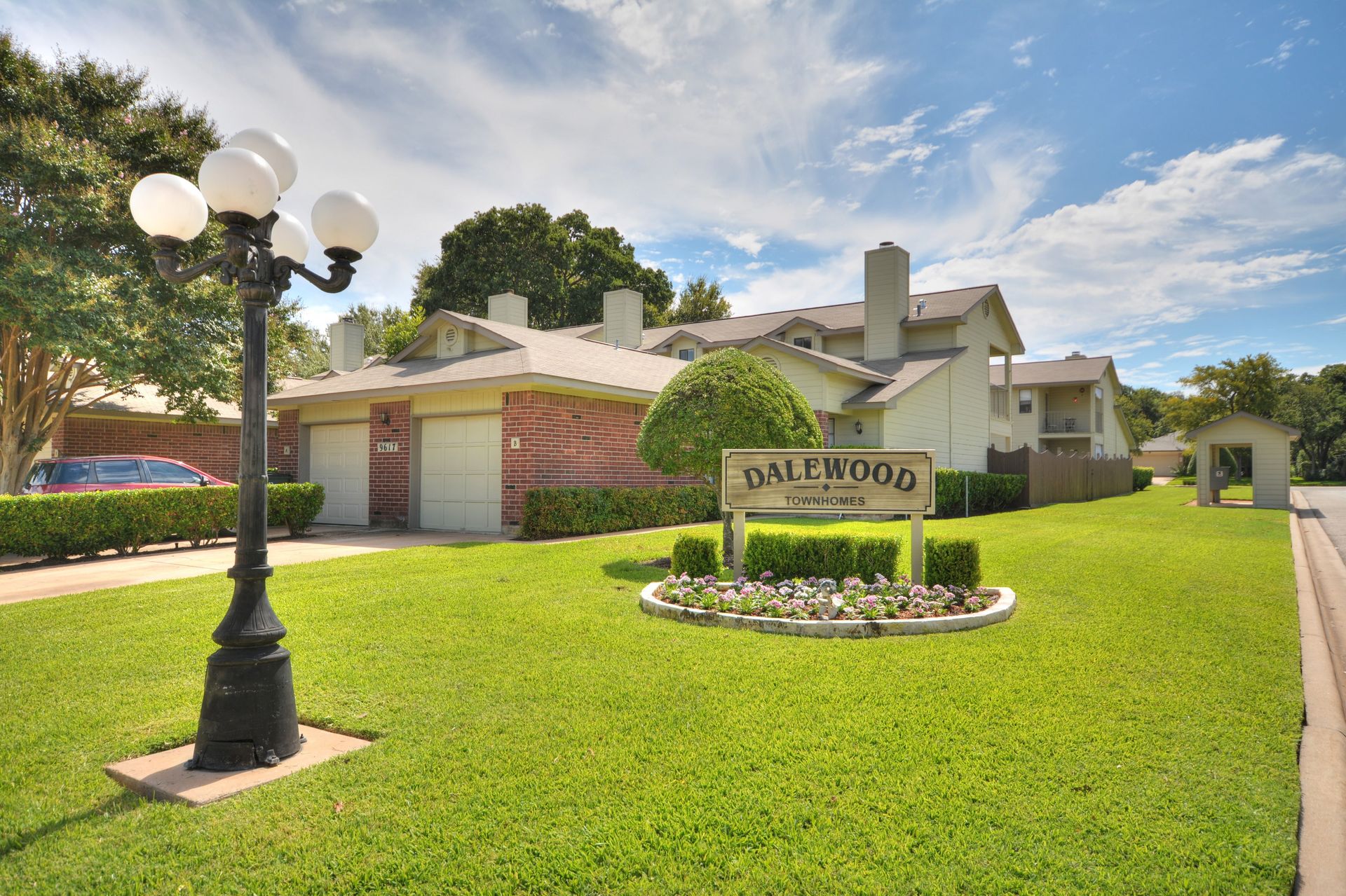 Austin Apartment: 9600 Dalewood Dr