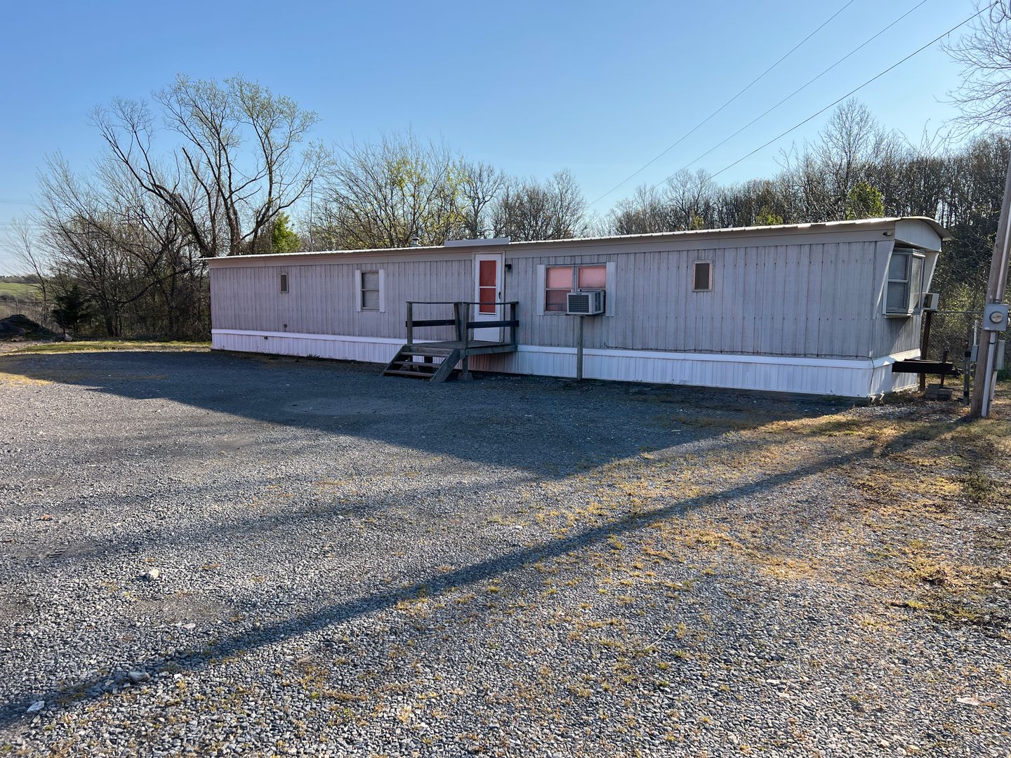 Park Hill House: 25064 Hwy 82