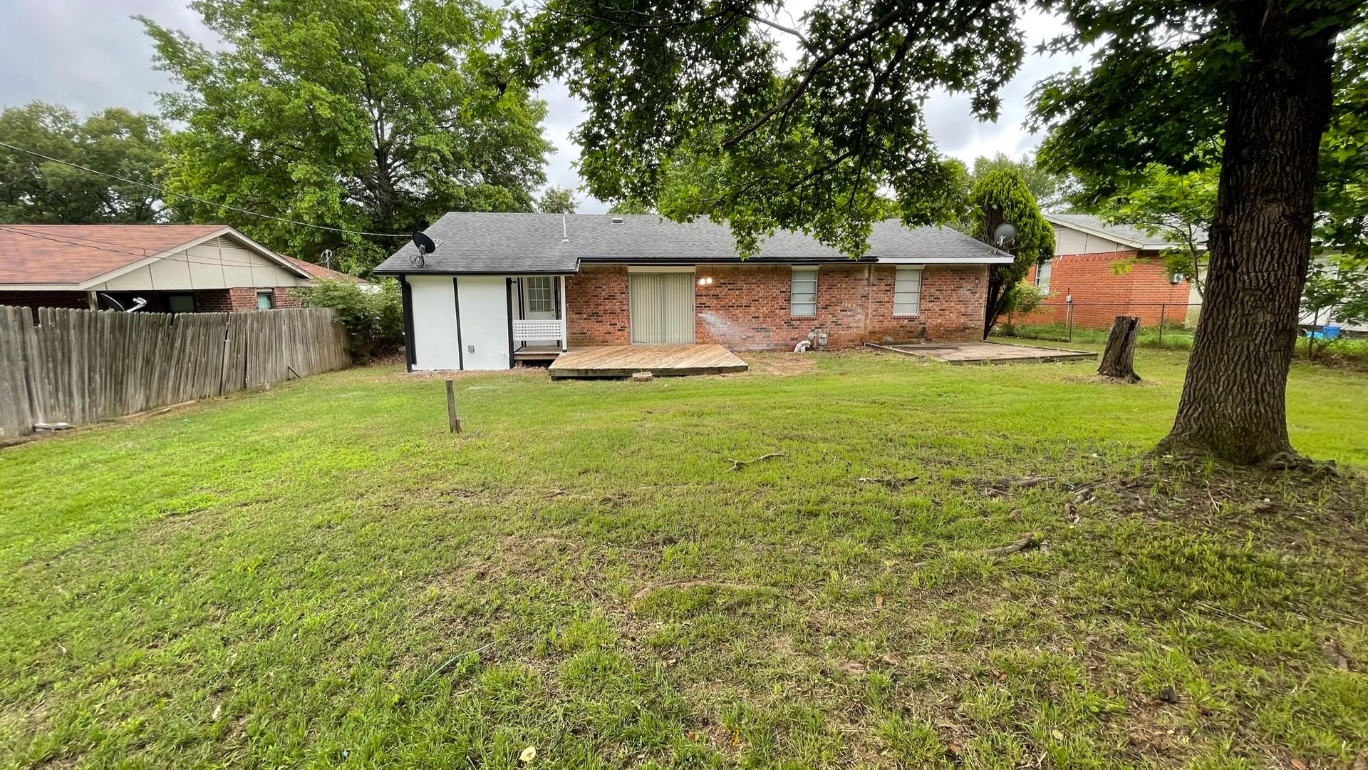 Tahlequah House: 311 Dogwood Dr