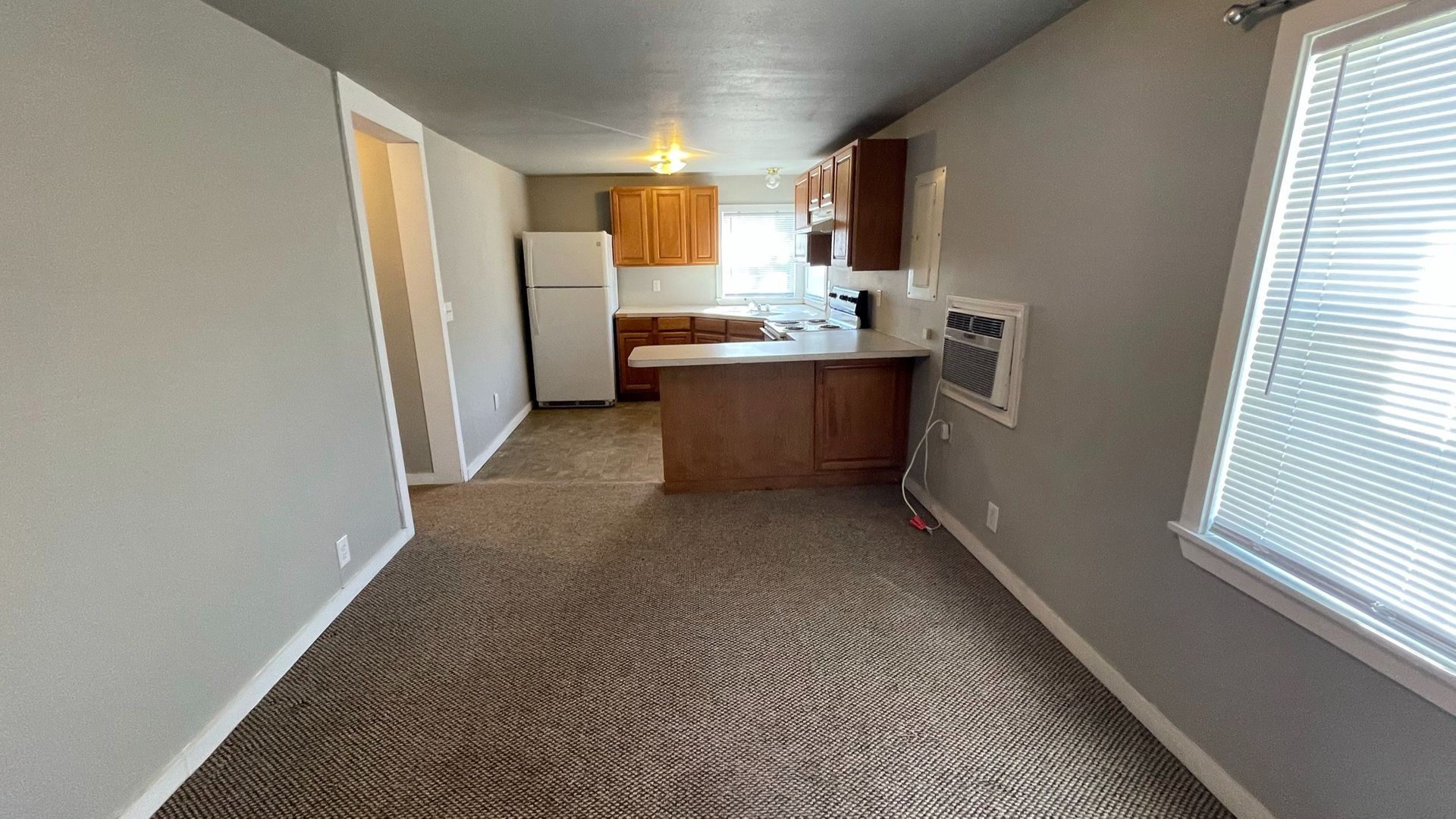 Tahlequah Apartment: 703 Goingsnake St