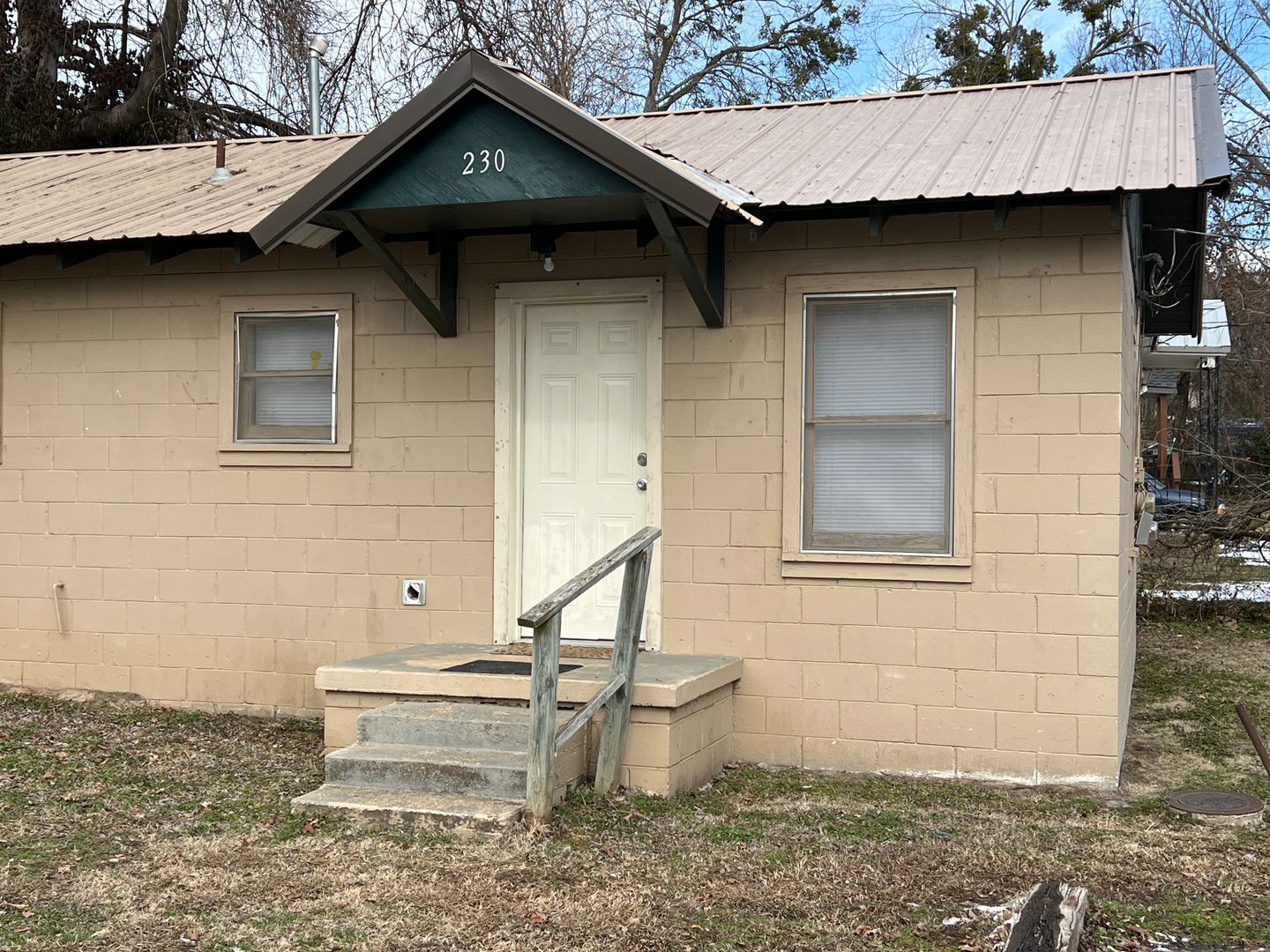 Tahlequah Apartment: 230- 230 1/2 Wilson