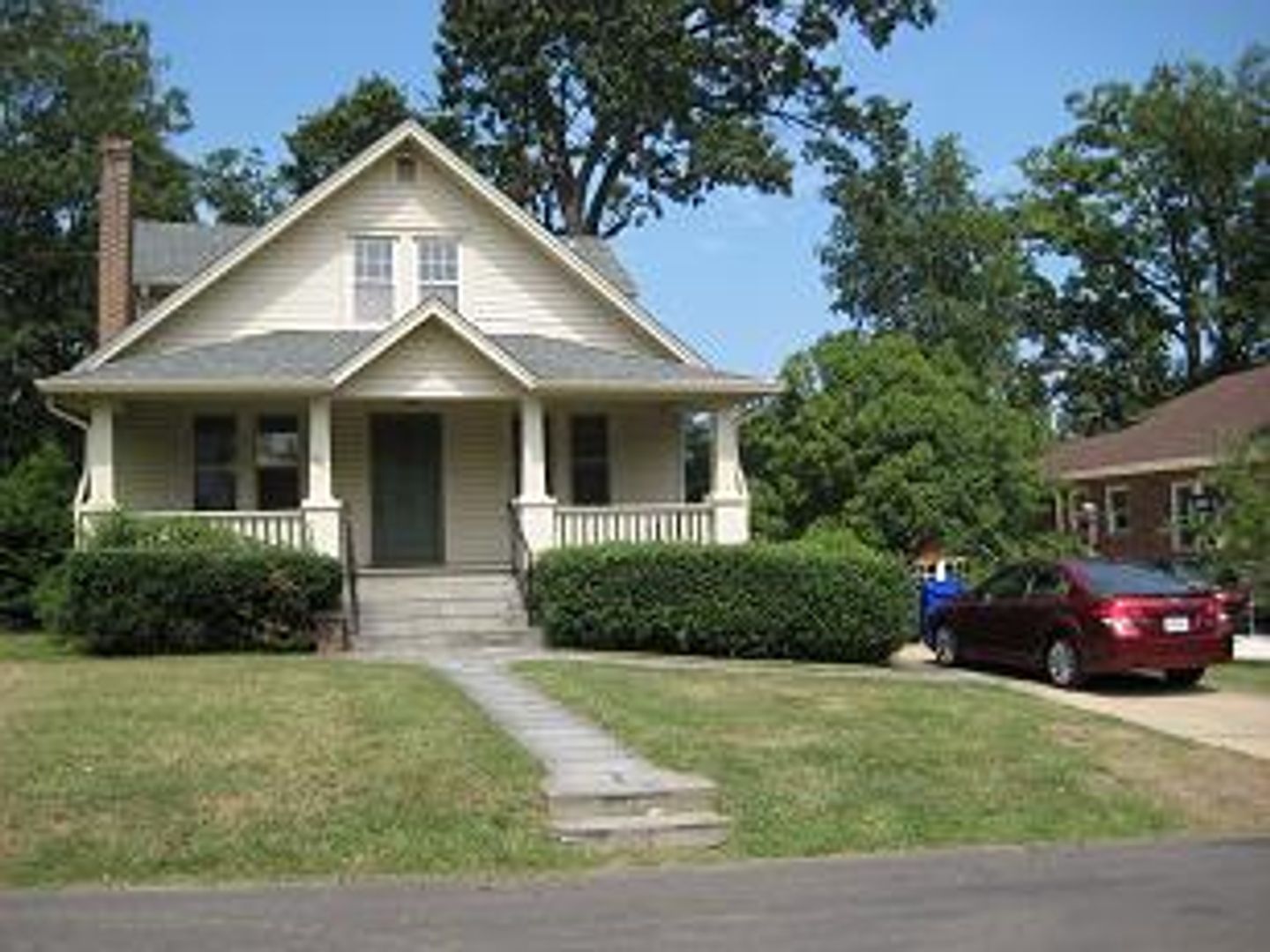 Arlington House: 3017 3rd St. N