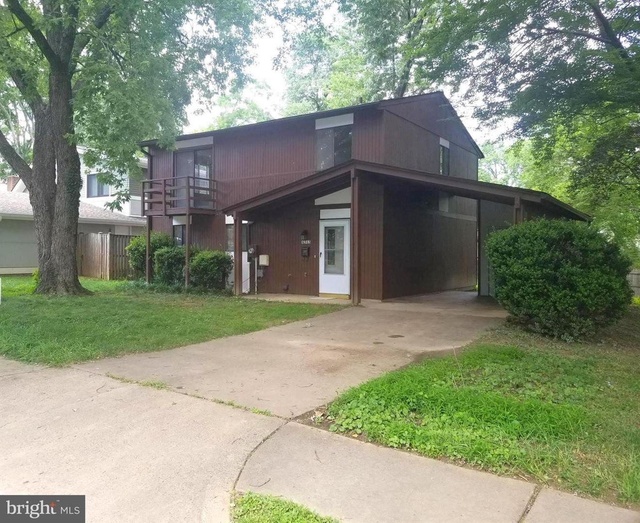 Arlington House: 6363 11th Rd. N