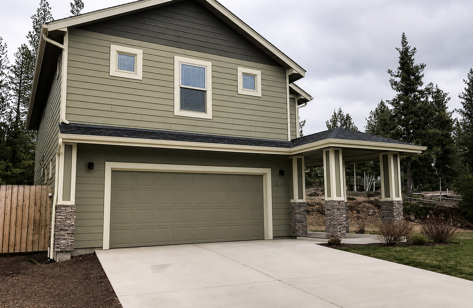 Bend House: 61538 Aaron Way