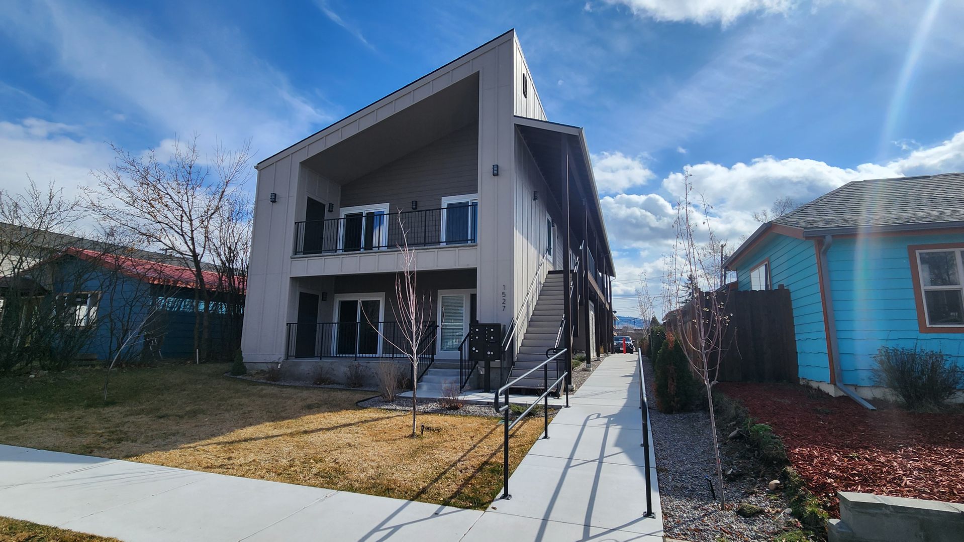 Missoula Apartment: 1527 S 11th St W 101-202