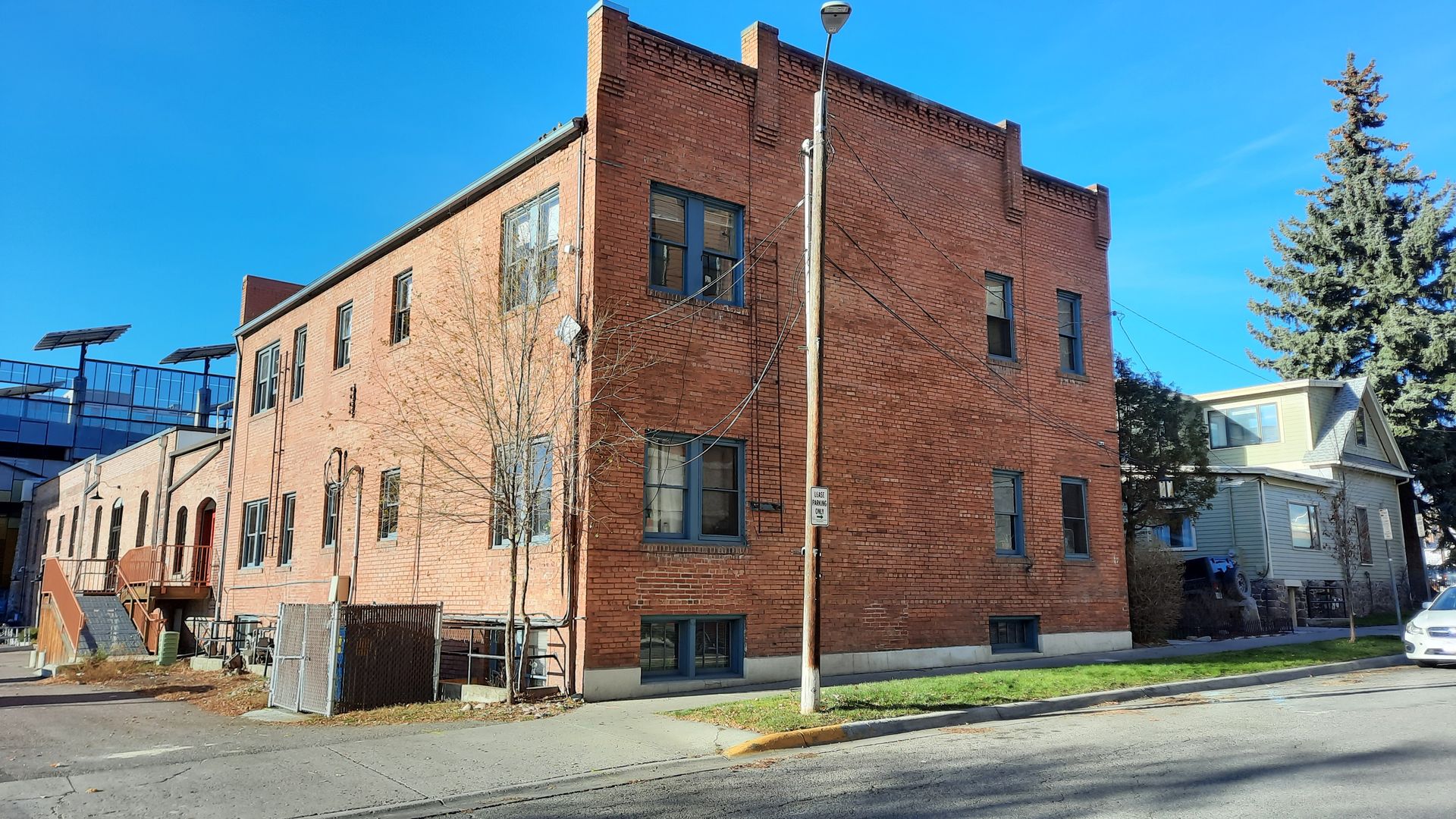 Missoula Apartment: 237 1/2 E Front St