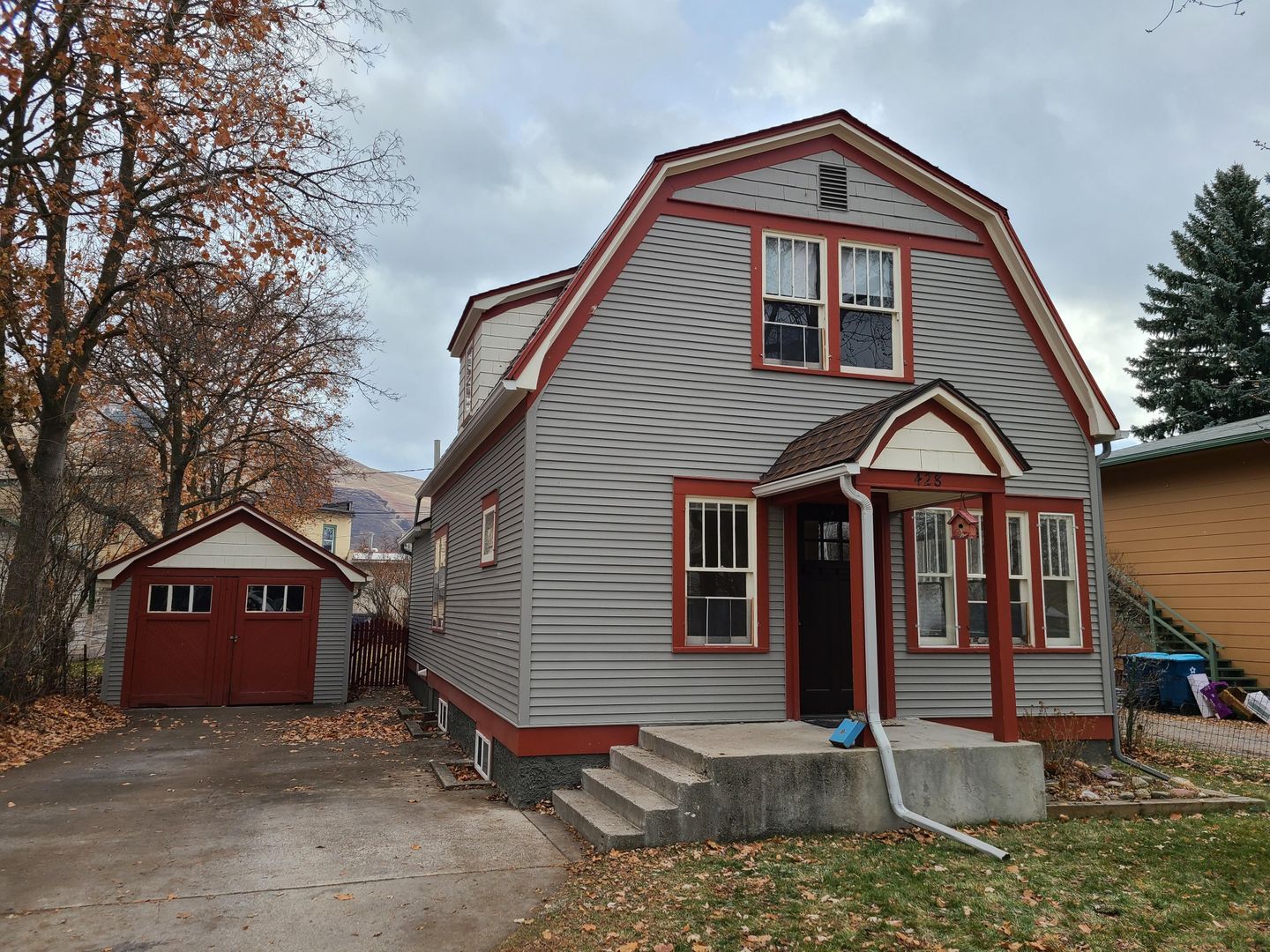 Missoula House: 428 Ford St