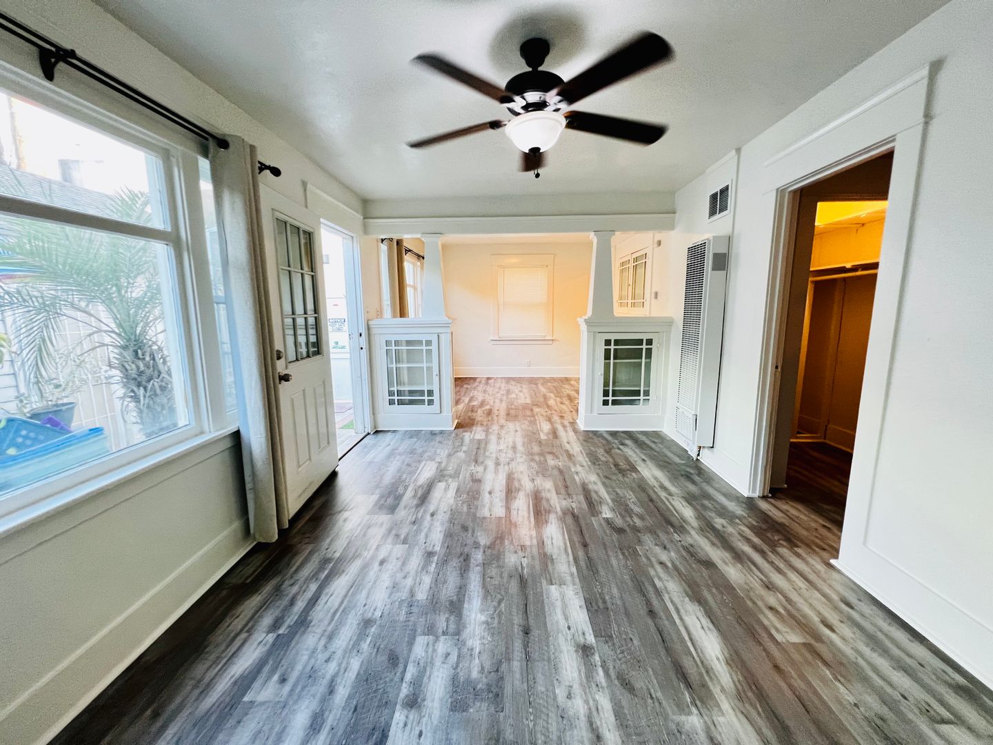 Long Beach House: 1138 East 1st Street