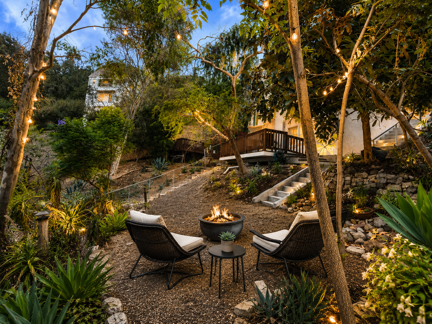 Los Angeles House: 345 Crane Blvd.