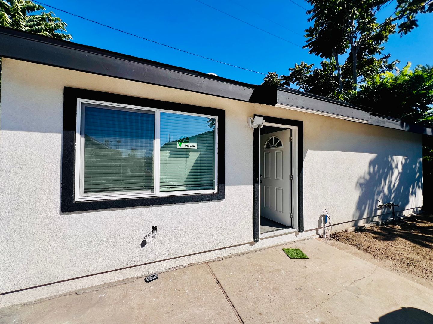 Los Angeles Apartment: 9702 Pace Ave